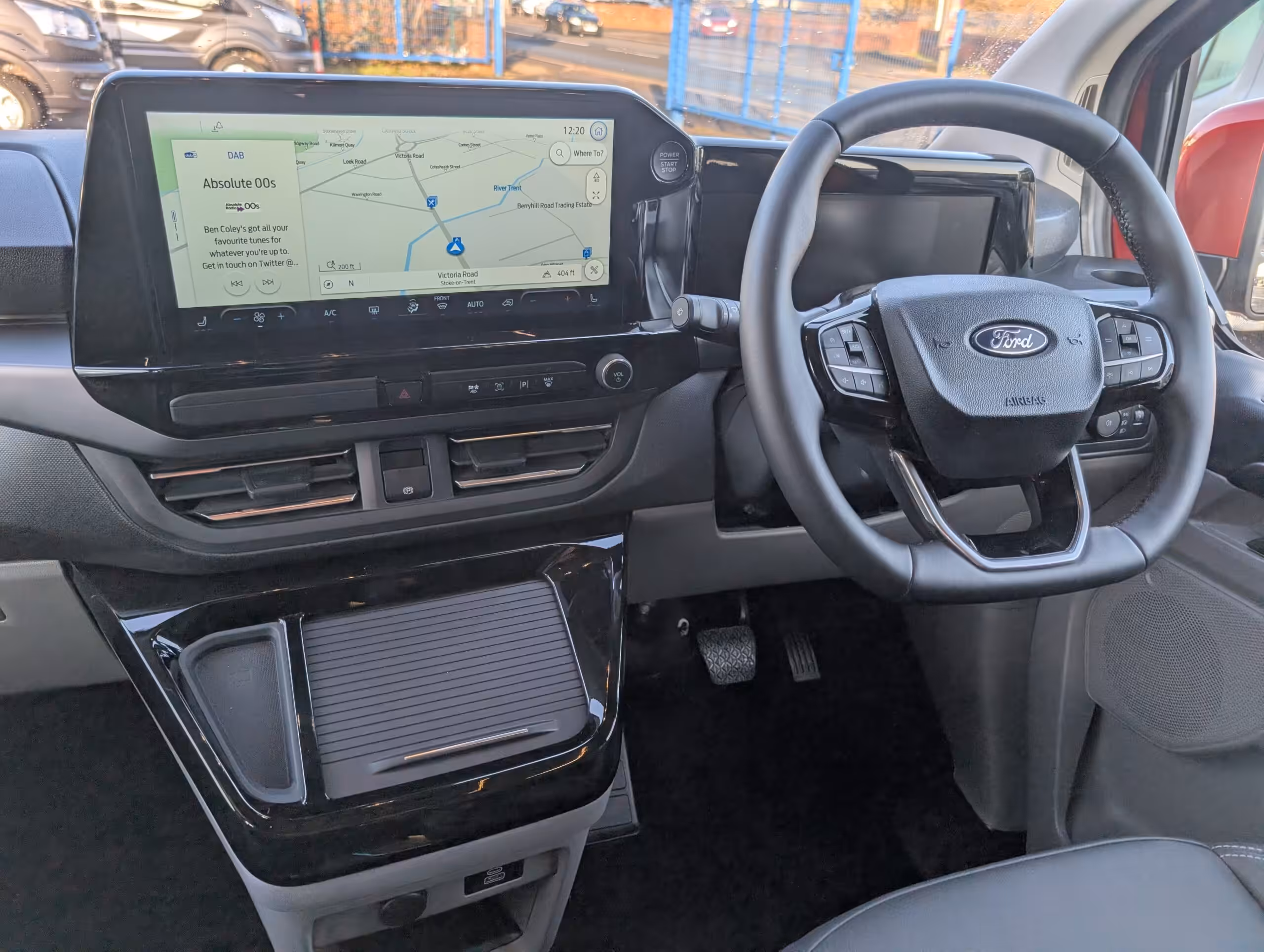 PXL 20251213 122010305