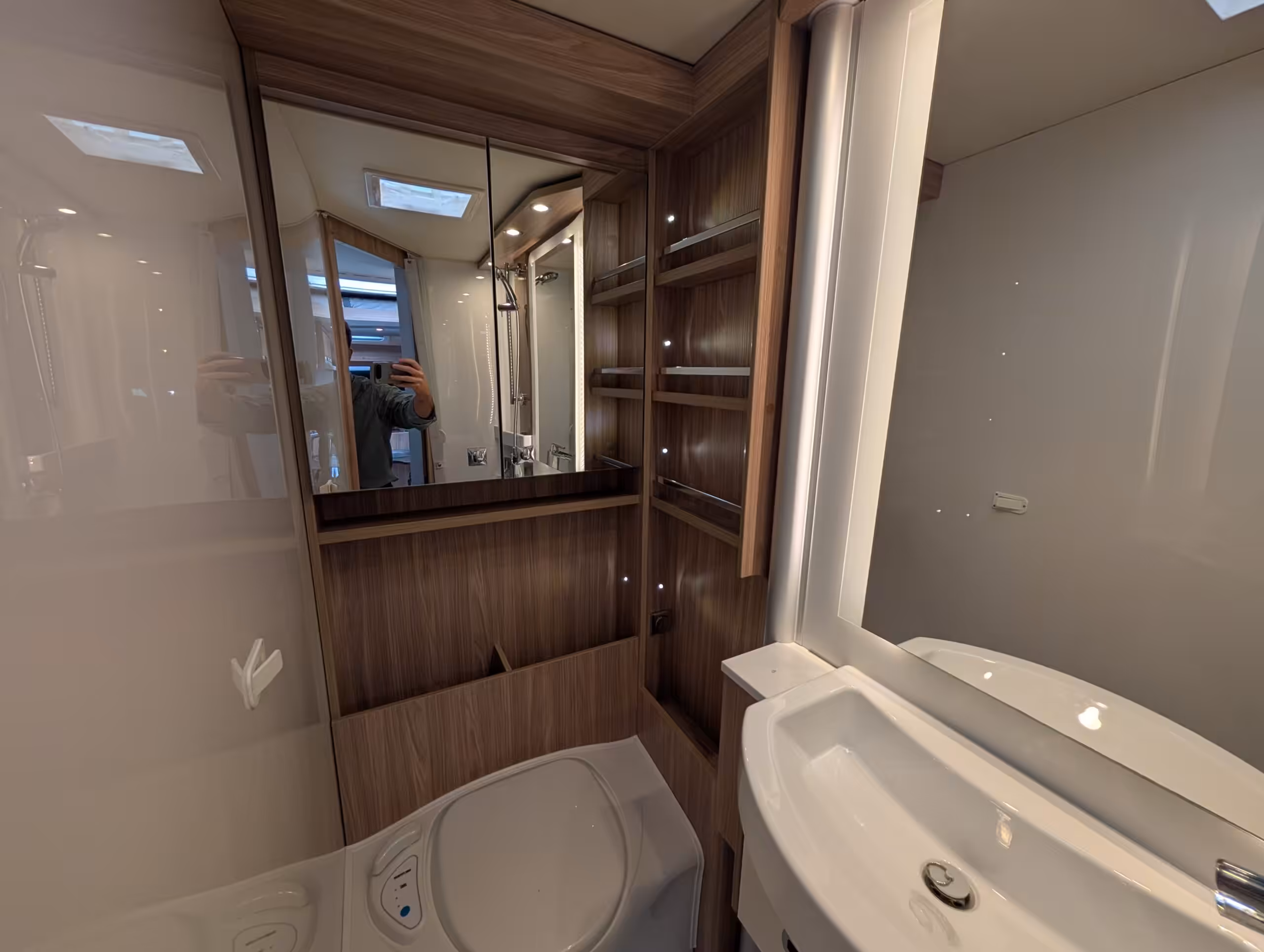PXL 20260806 151138748
