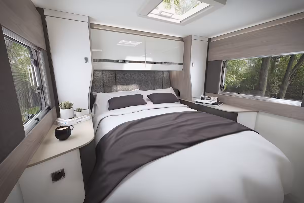 2027 Swift Escape Interior