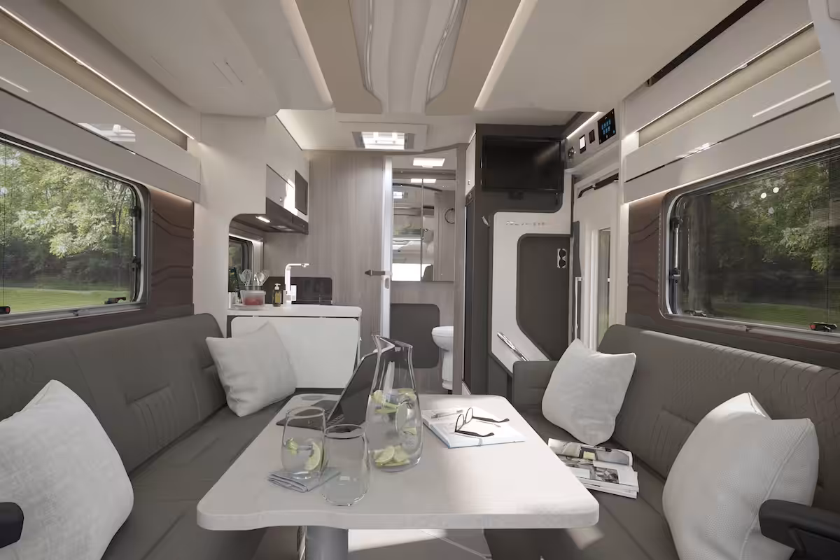 2027 Swift Kon Tiki Interior