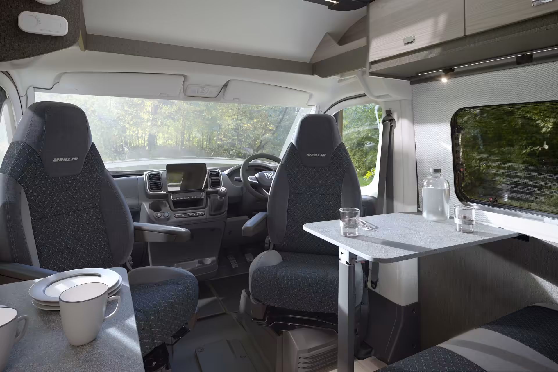 2027 Merlin 144 FrontLounge 21 05 2026 1920x1920 1