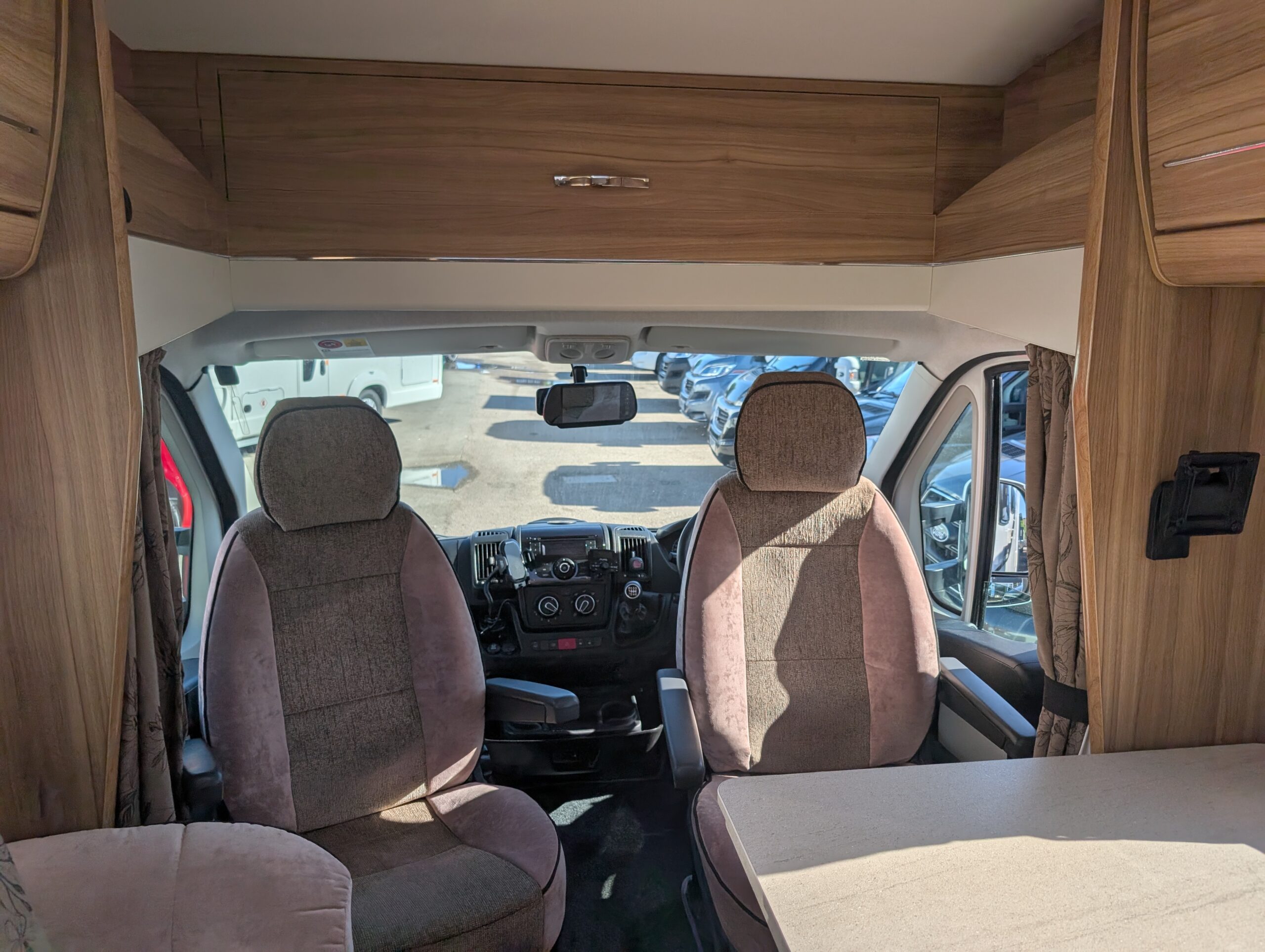 PXL 20250513 155251874