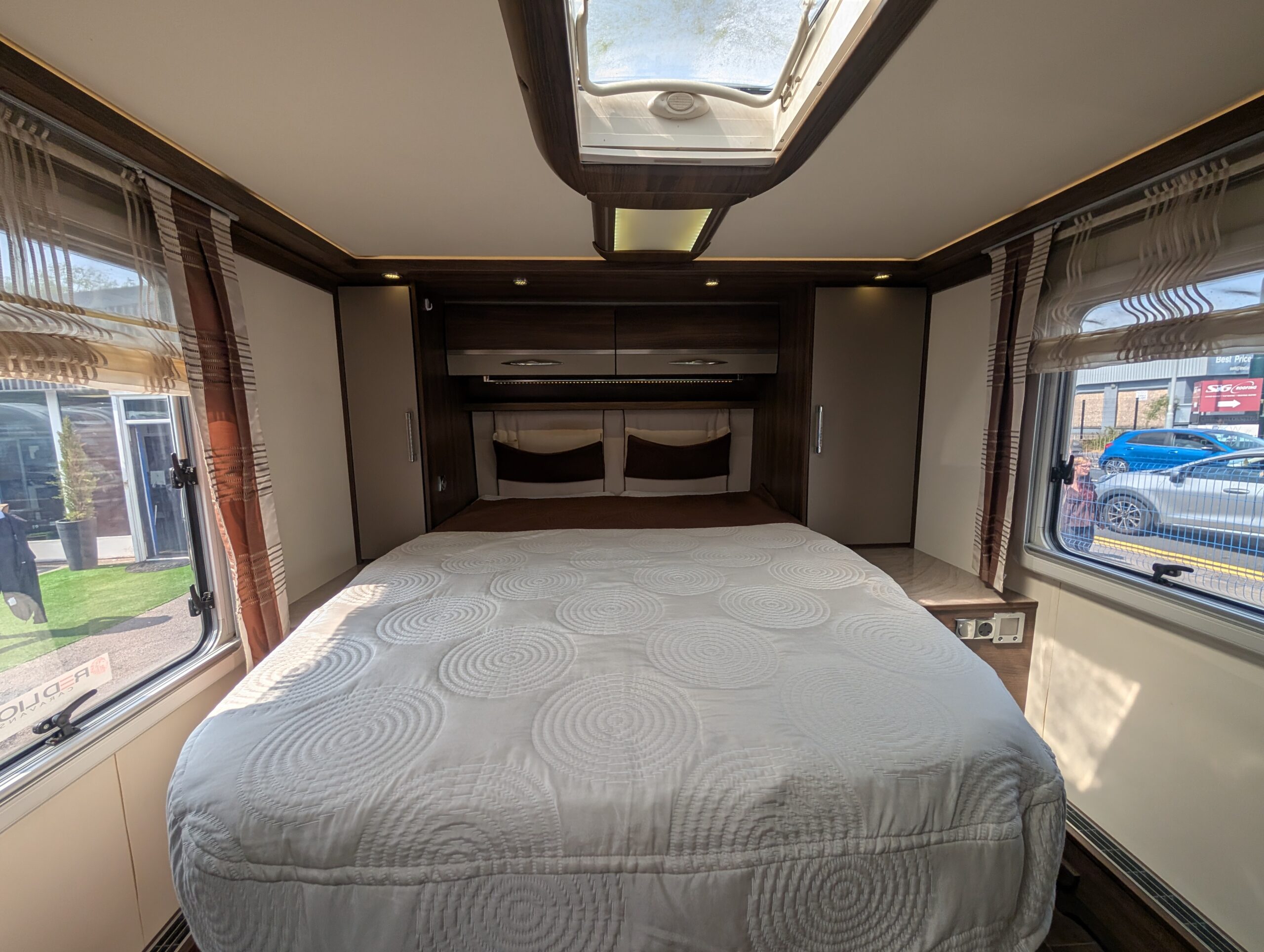 PXL 20250604 141602259