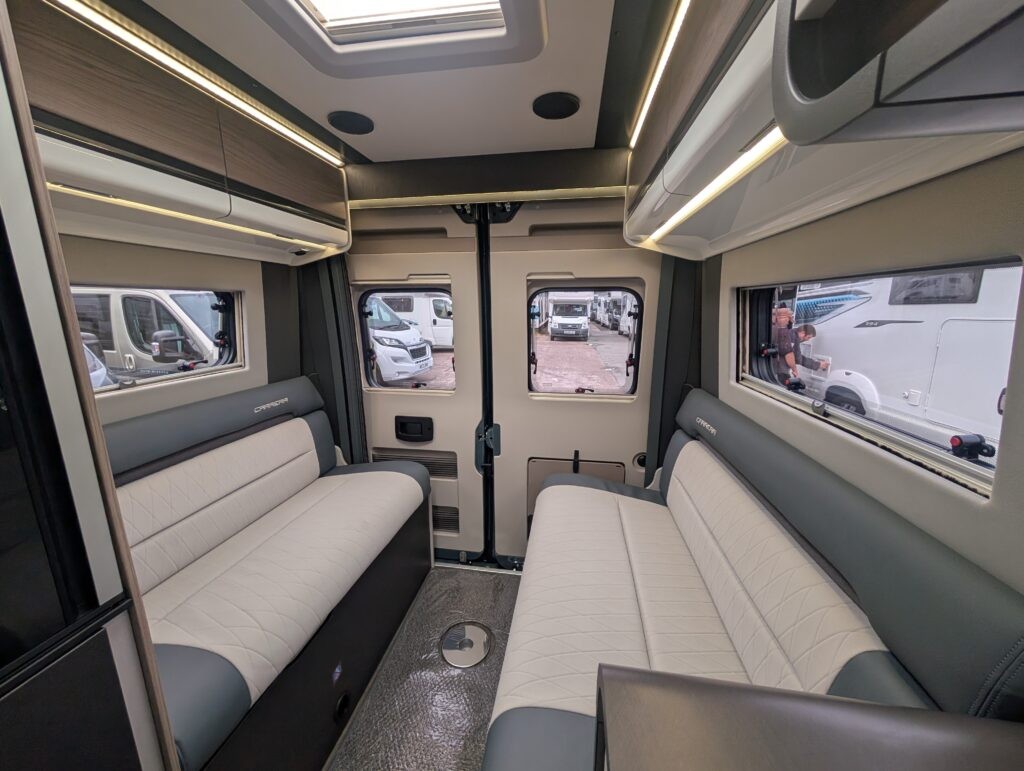 PXL 20241002 111543595
