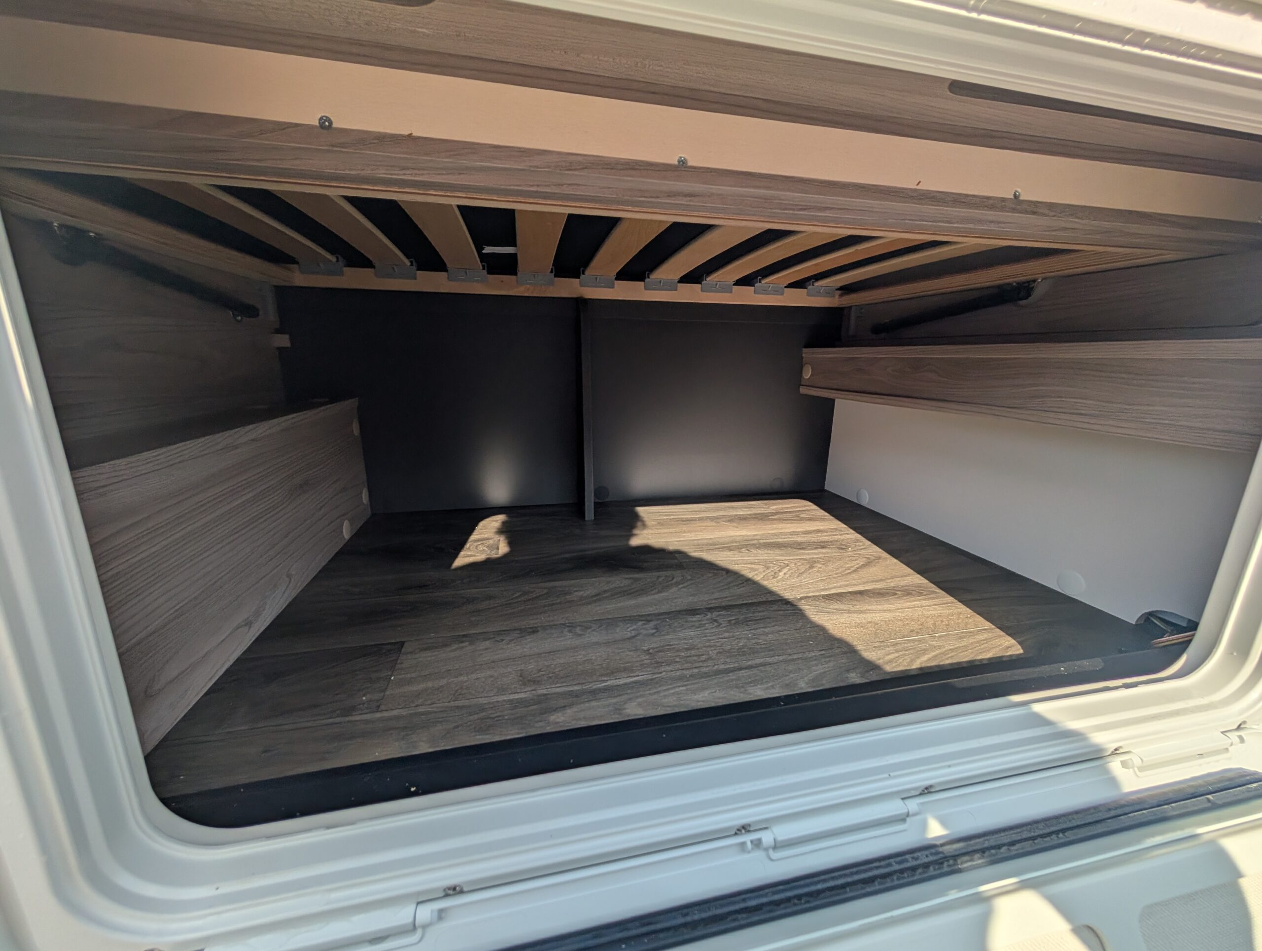 PXL 20250805 161741681