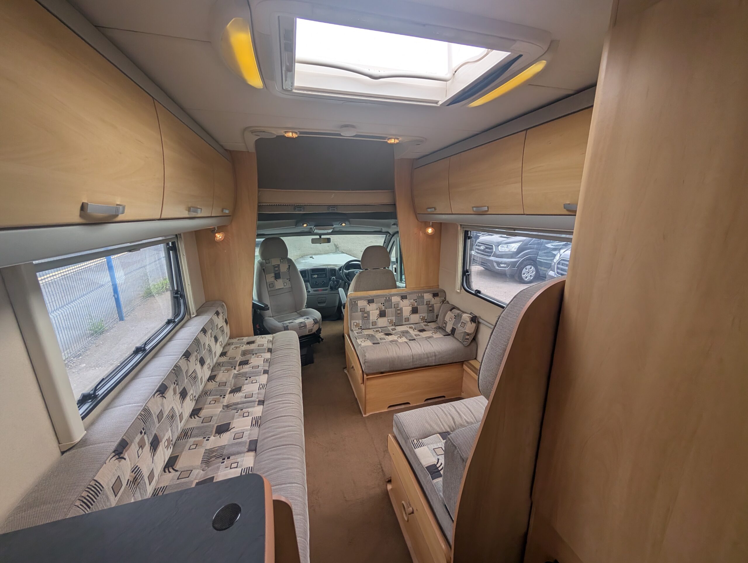 PXL 20250811 144758141