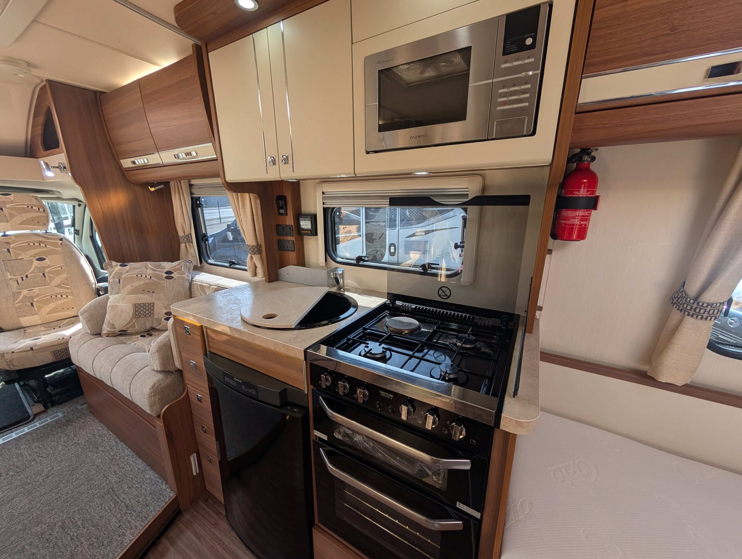 PXL 20250813 105610422