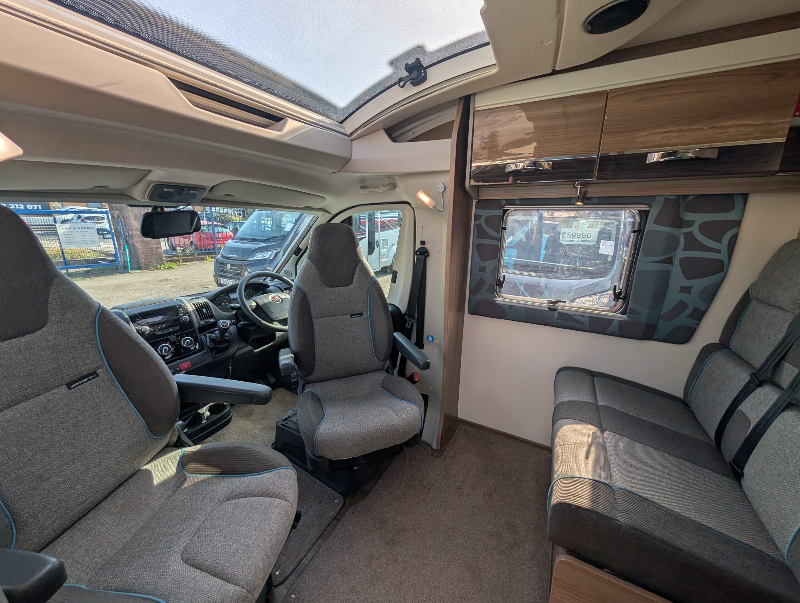 PXL 20250813 160117602