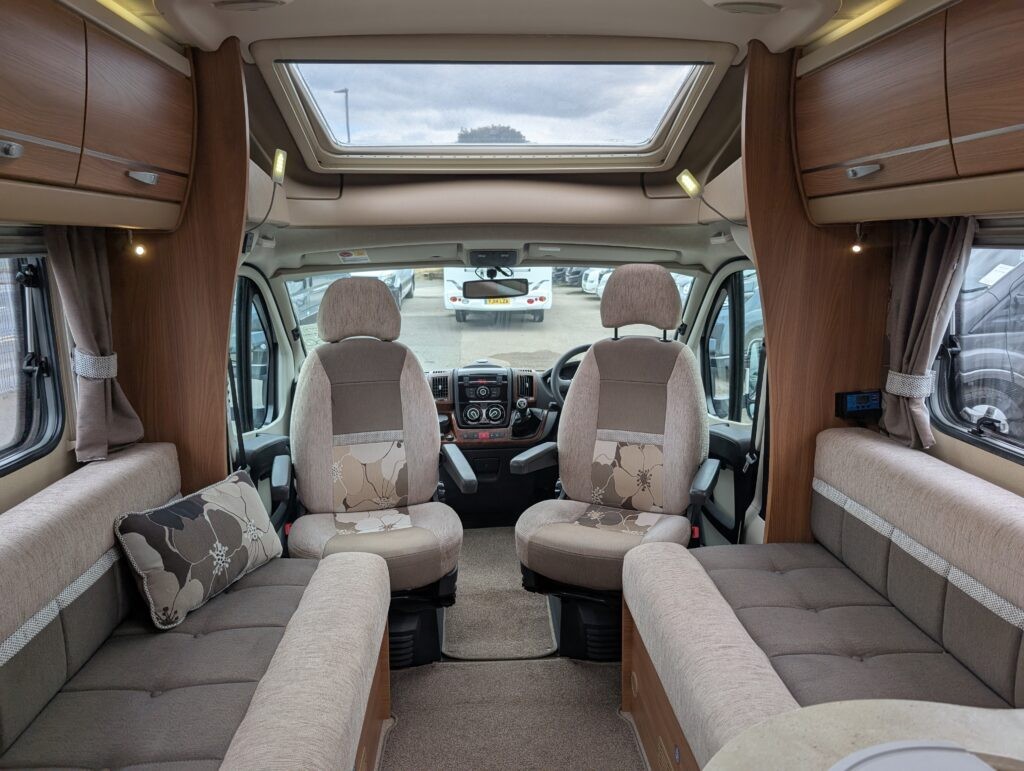 PXL 20250821 141749490