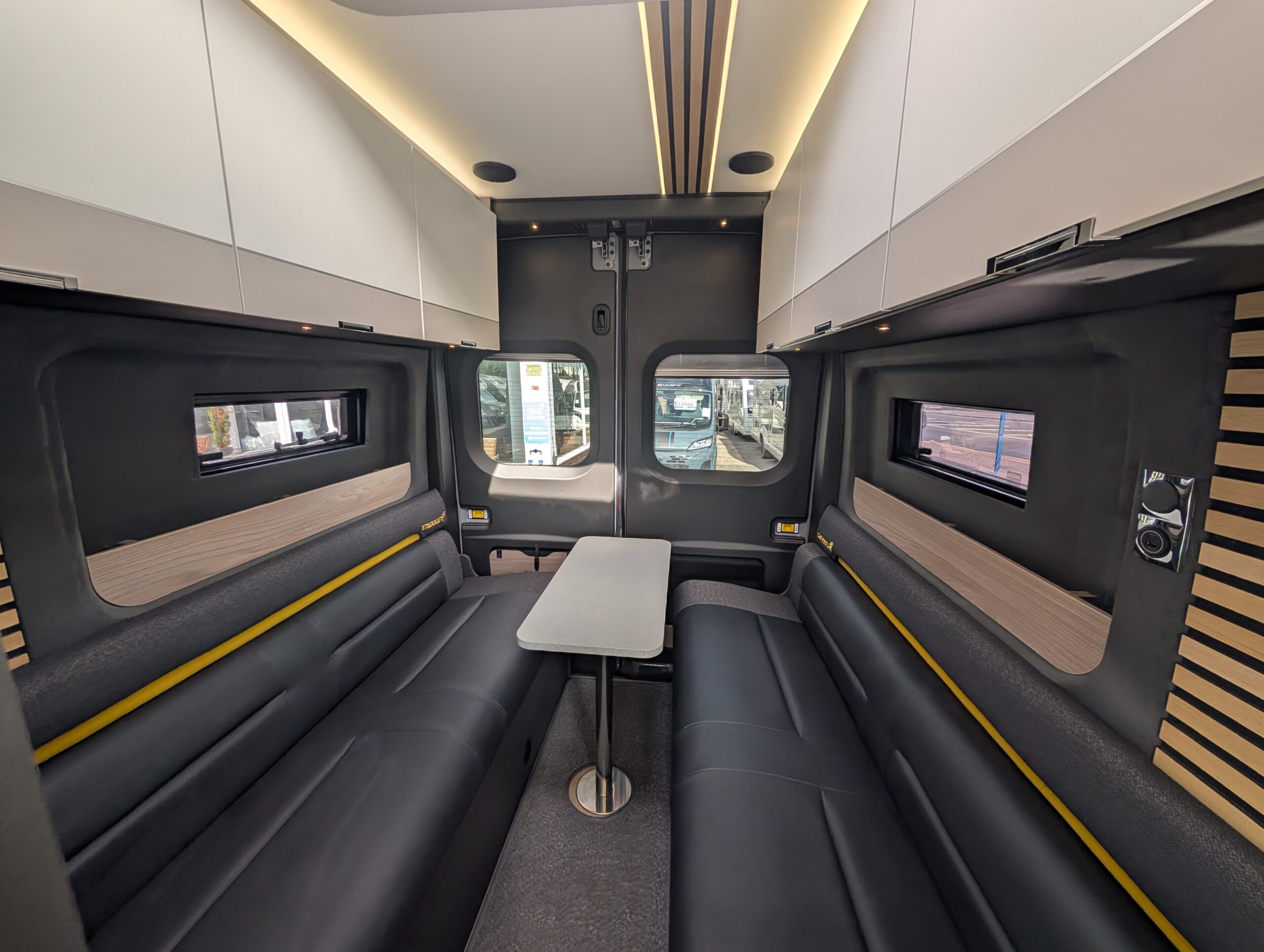 PXL 20250908 101336107