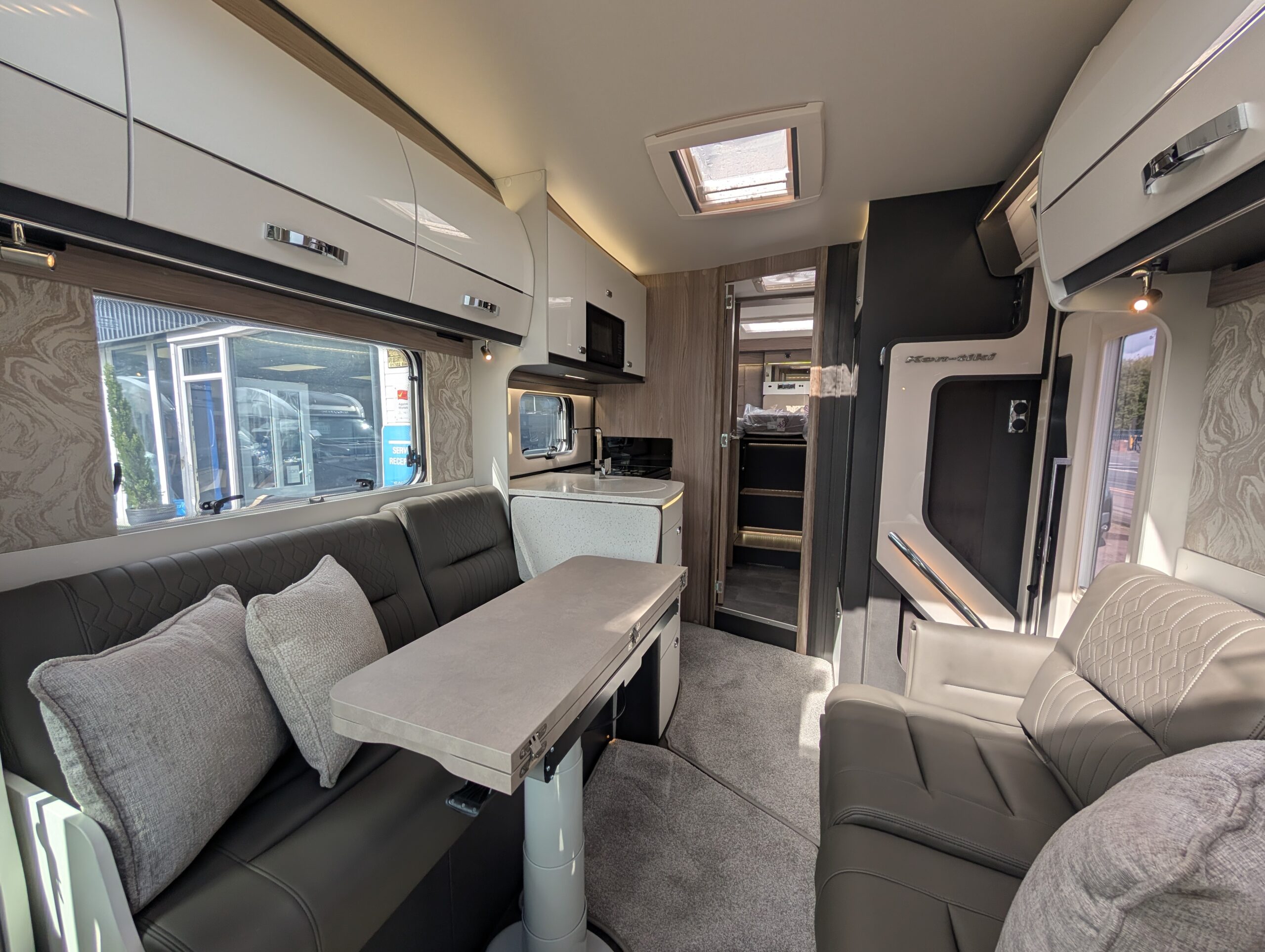 PXL 20250916 115842873 1