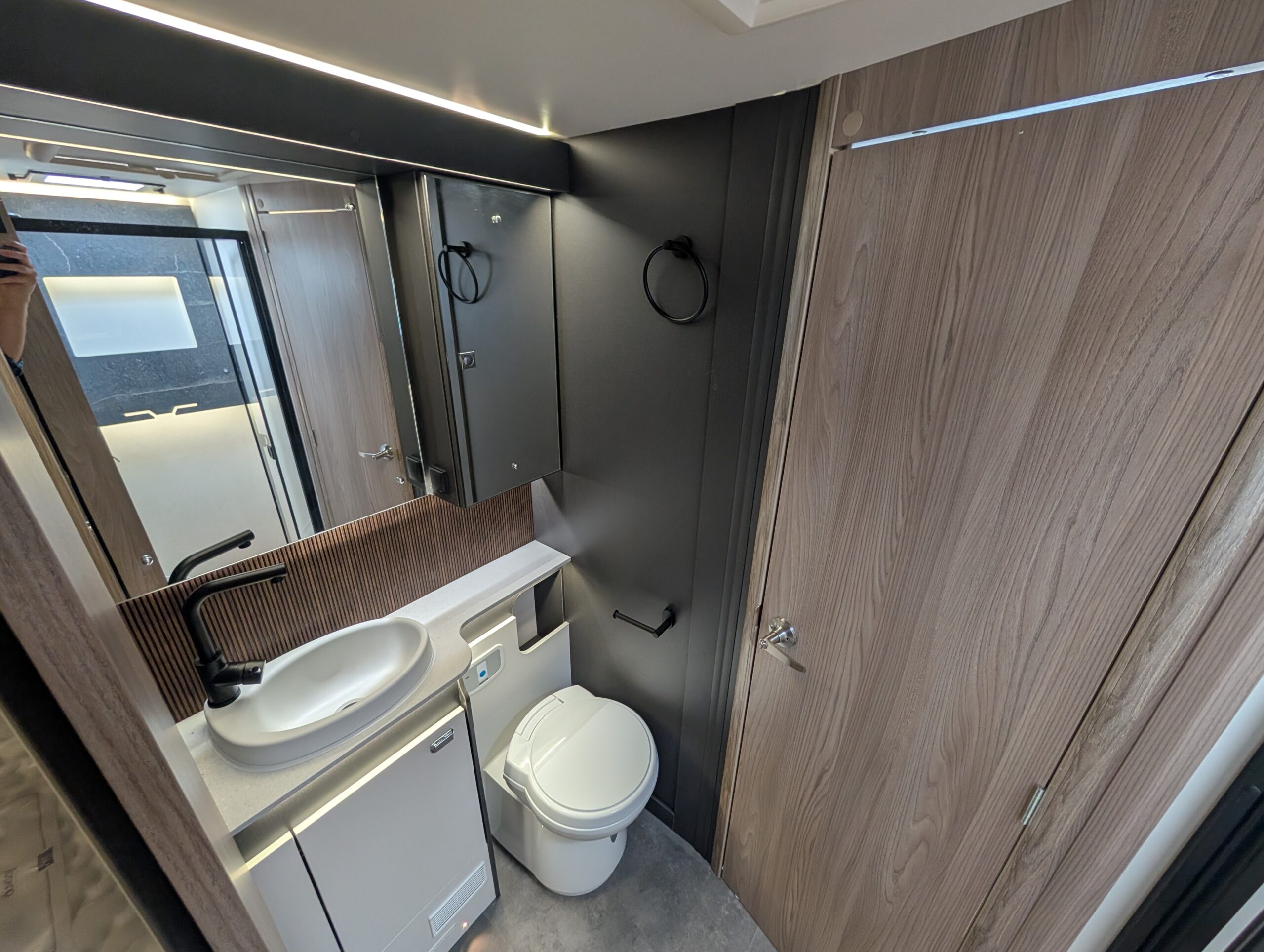 PXL 20250916 120117448 1