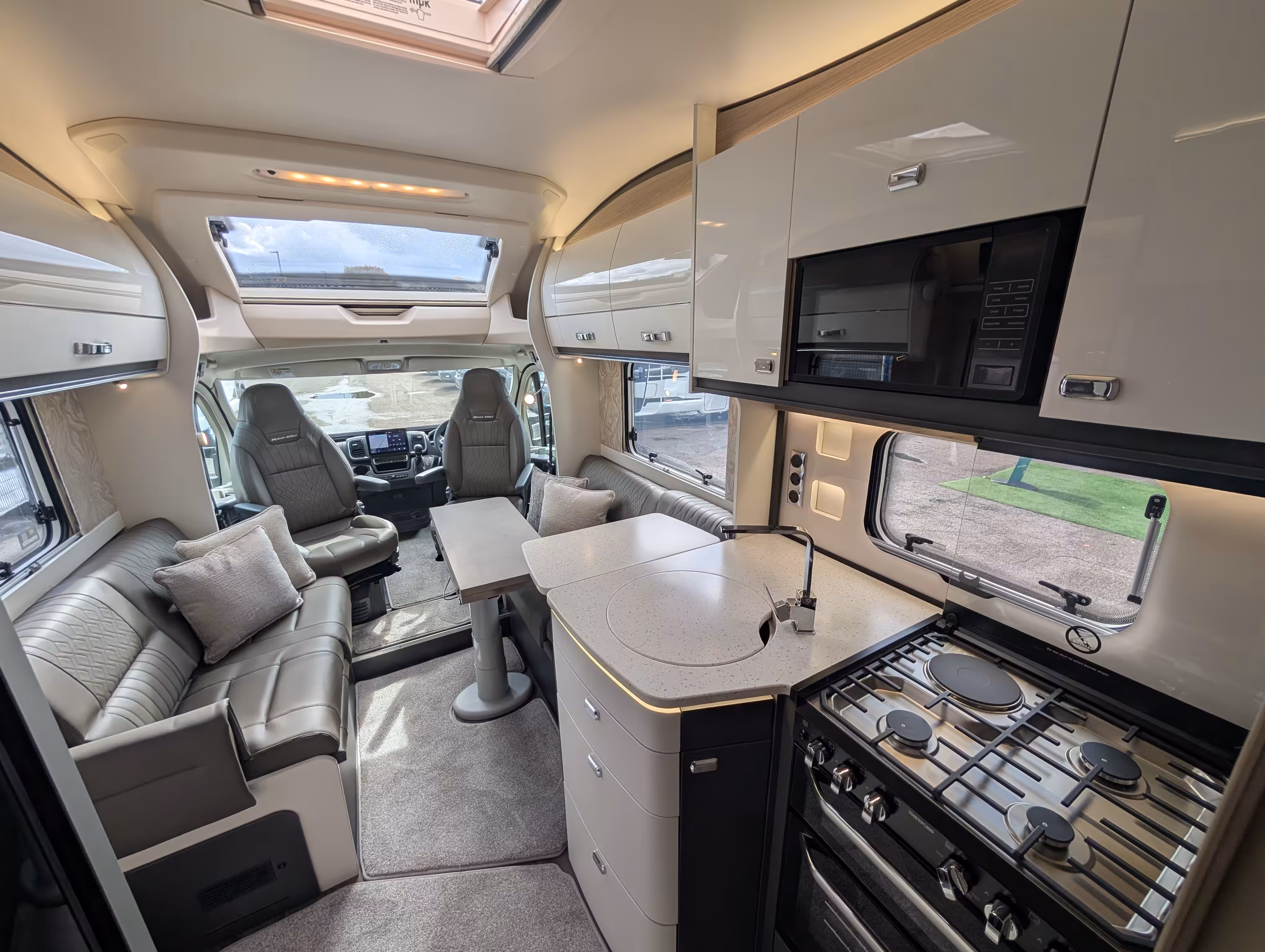 PXL 20250916 120148064
