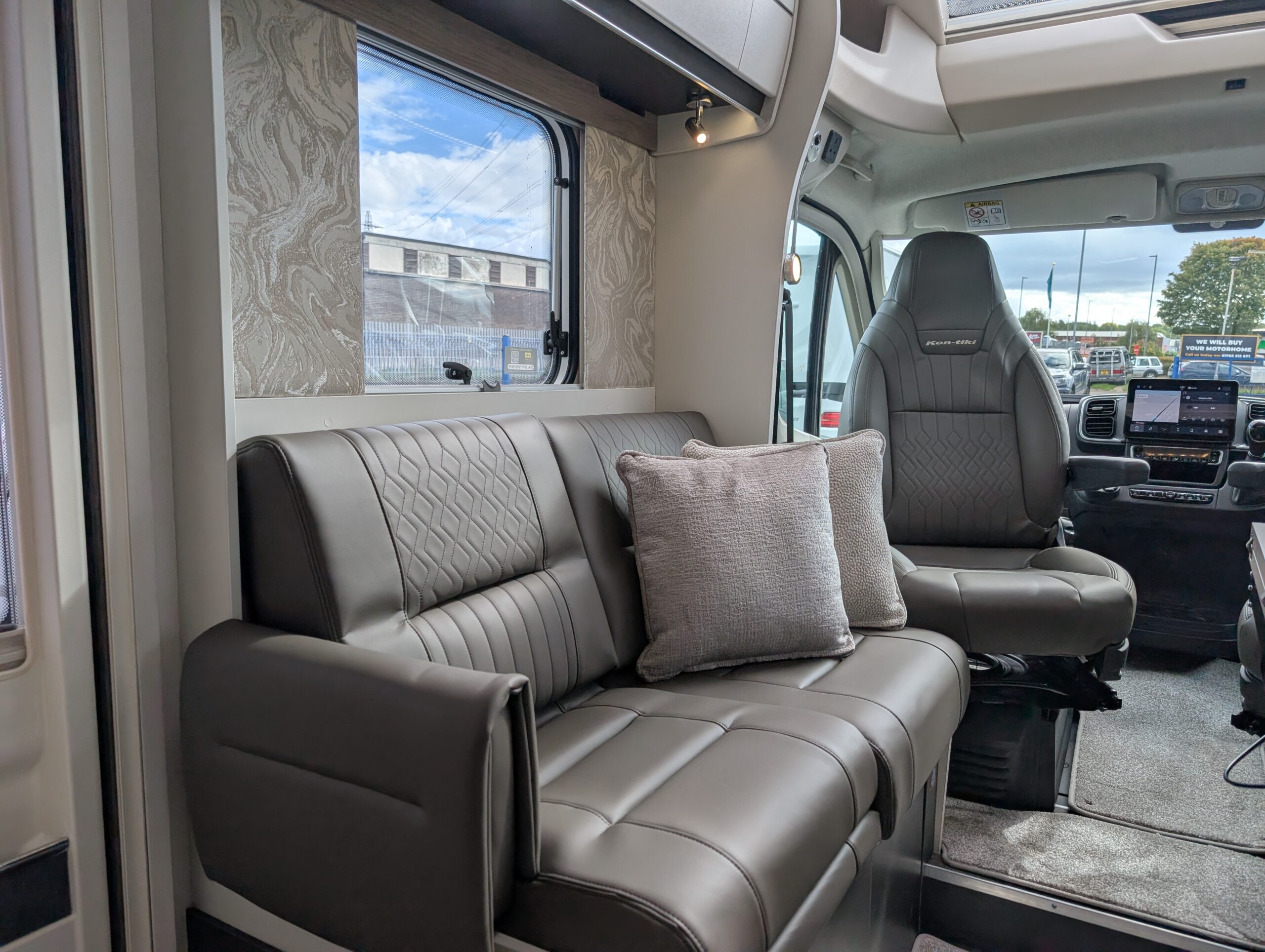 PXL 20250916 120318235 1