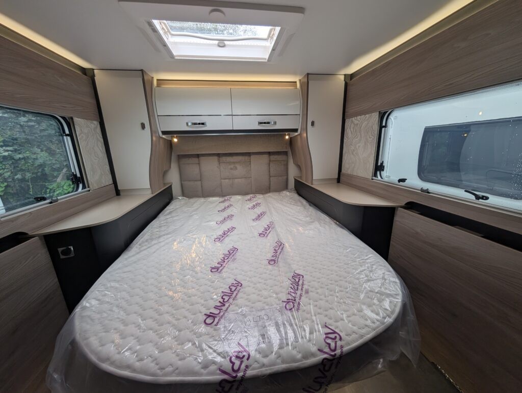 PXL 20250918 104023971