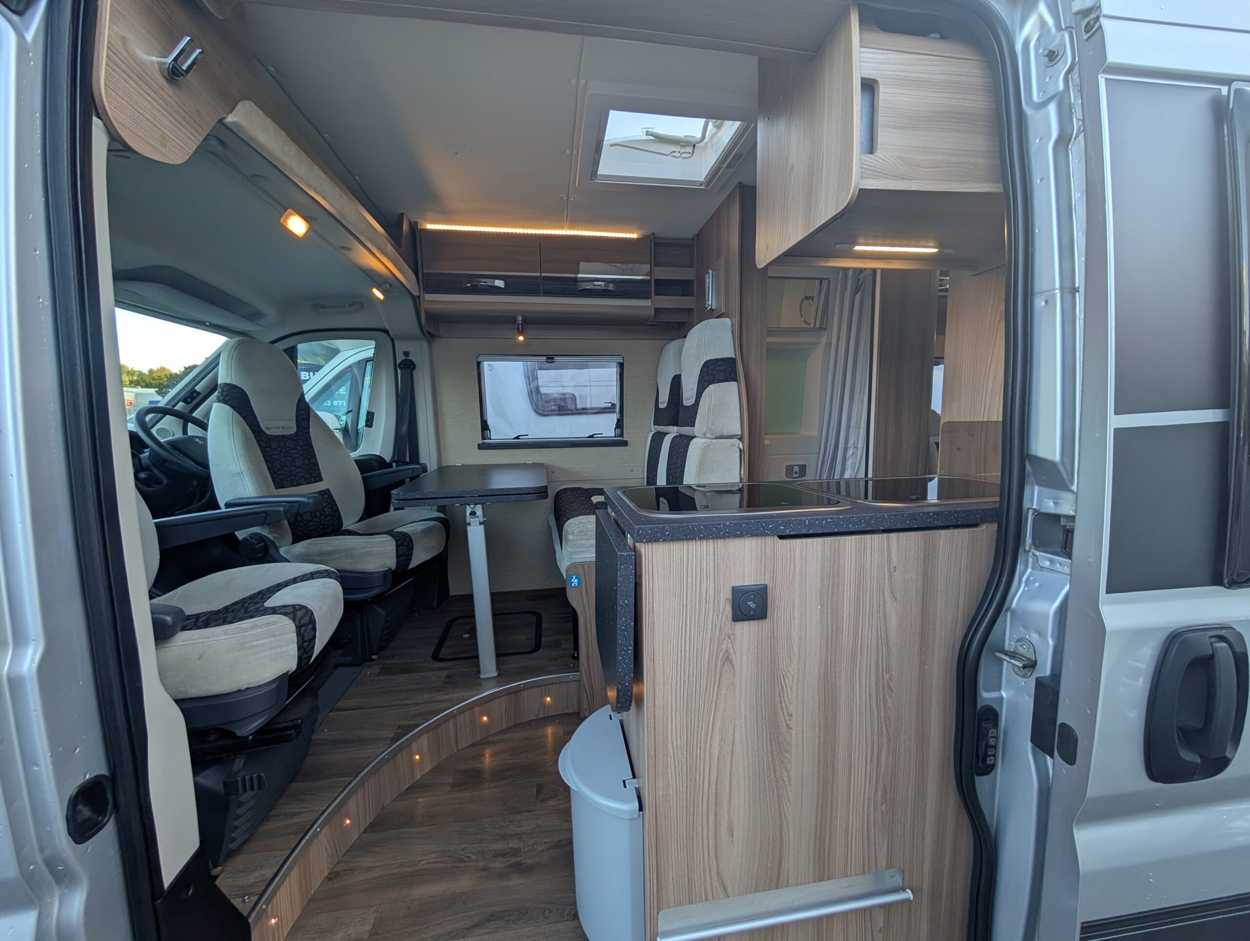 PXL 20250925 153053231