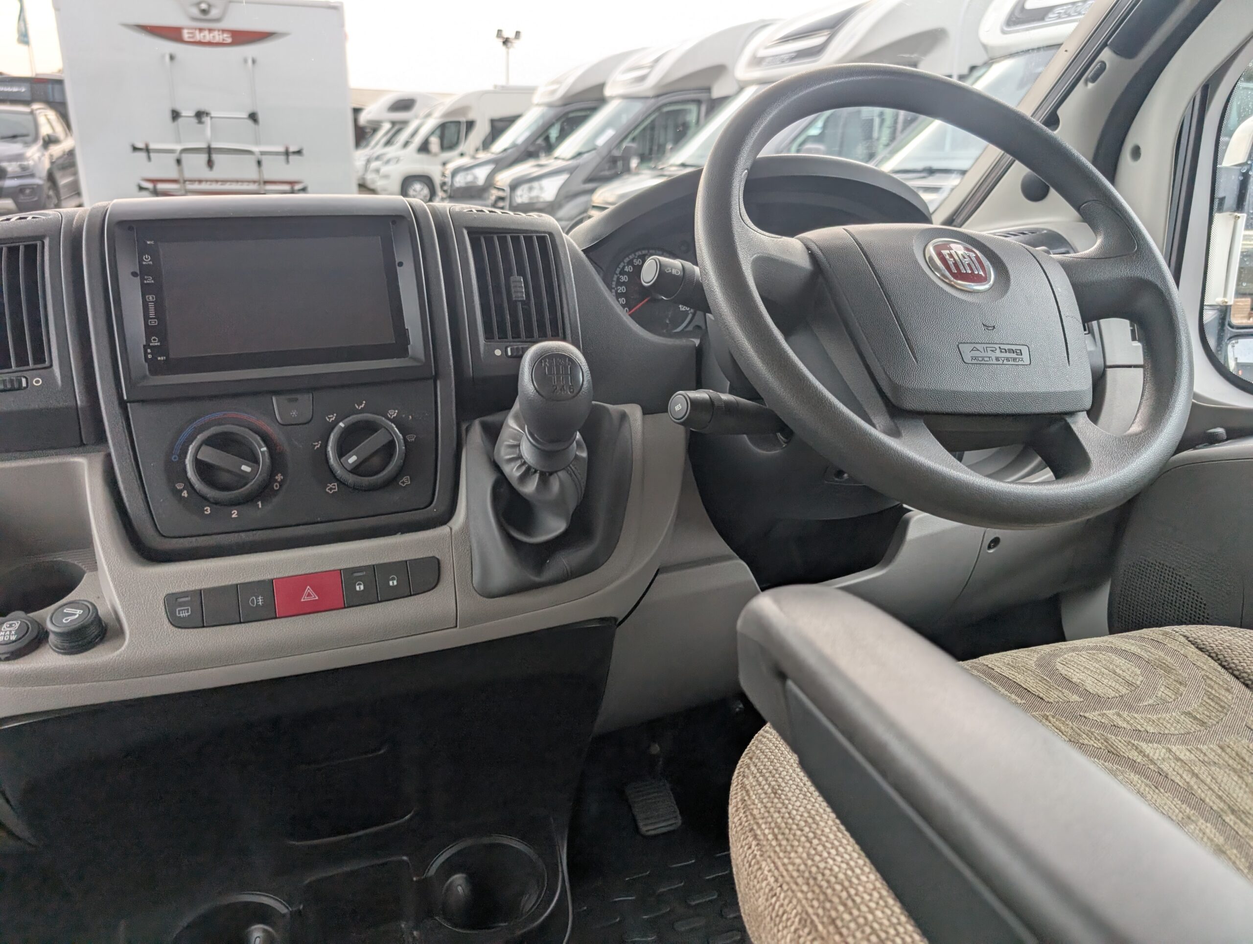 PXL 20251002 111958259