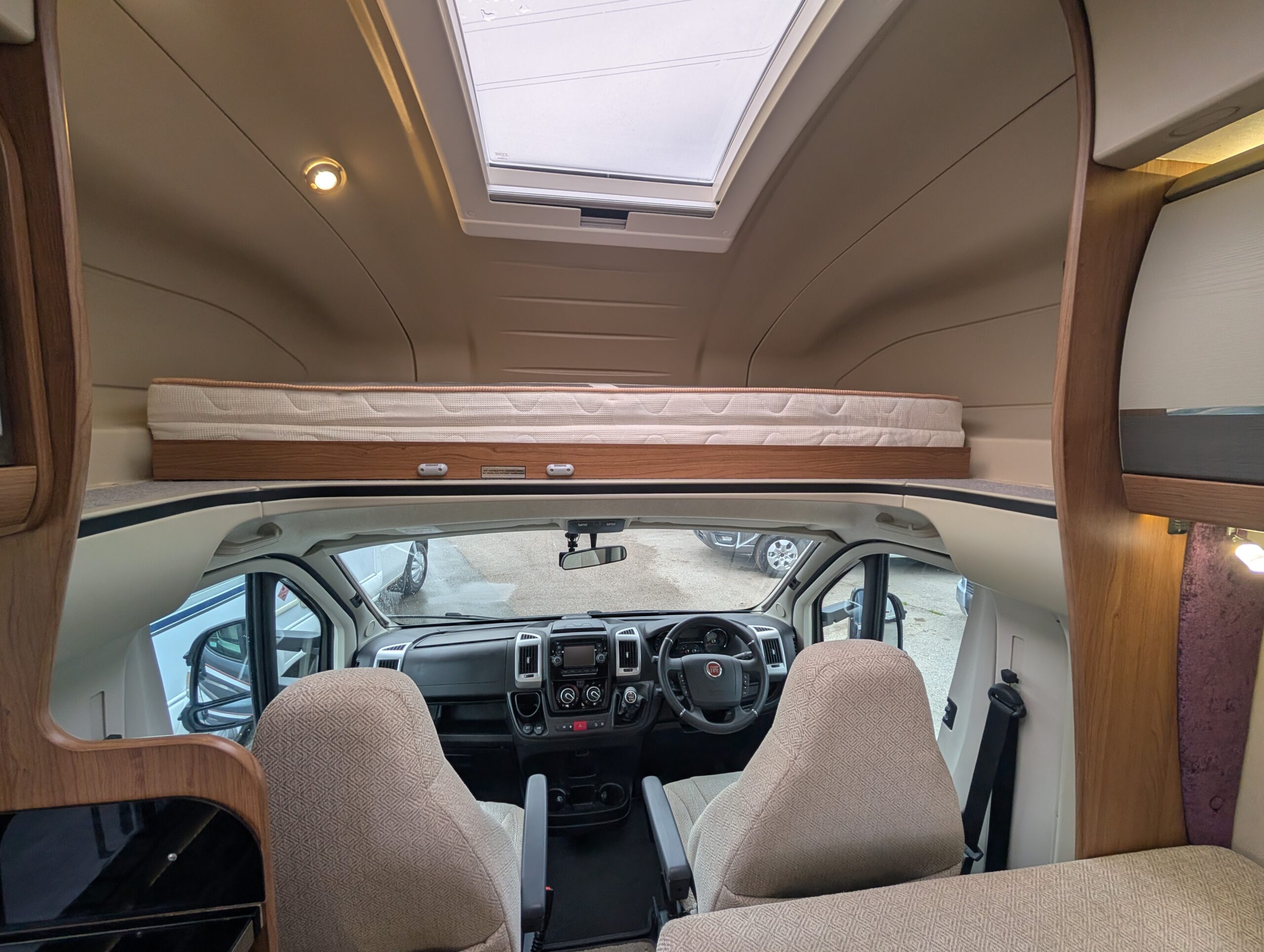 PXL 20251002 153858840