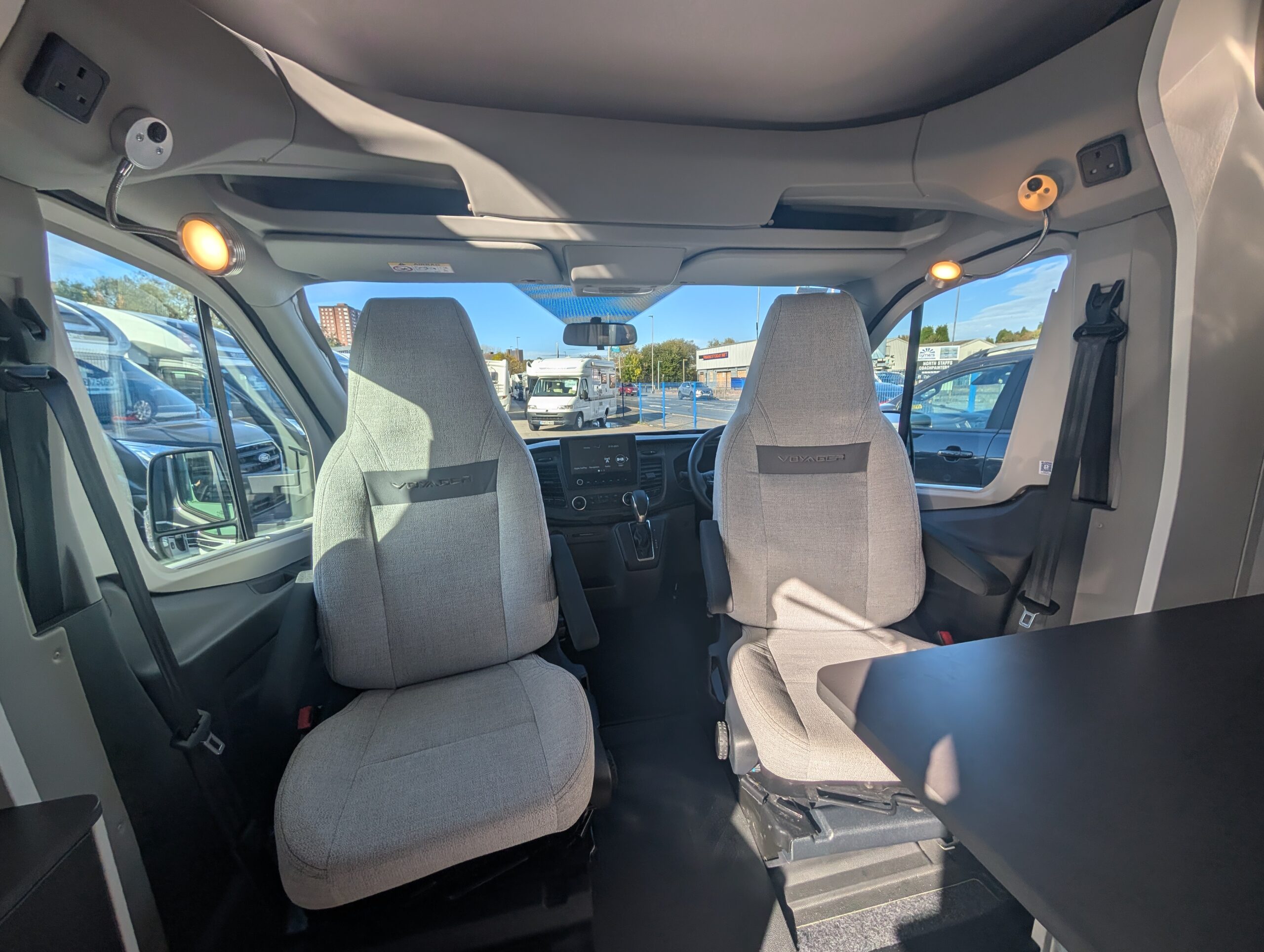 PXL 20251006 134434117