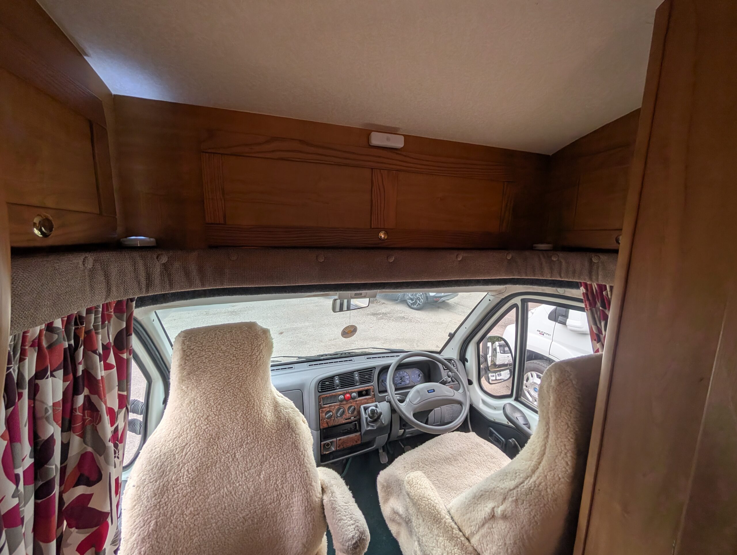 PXL 20251007 120132795