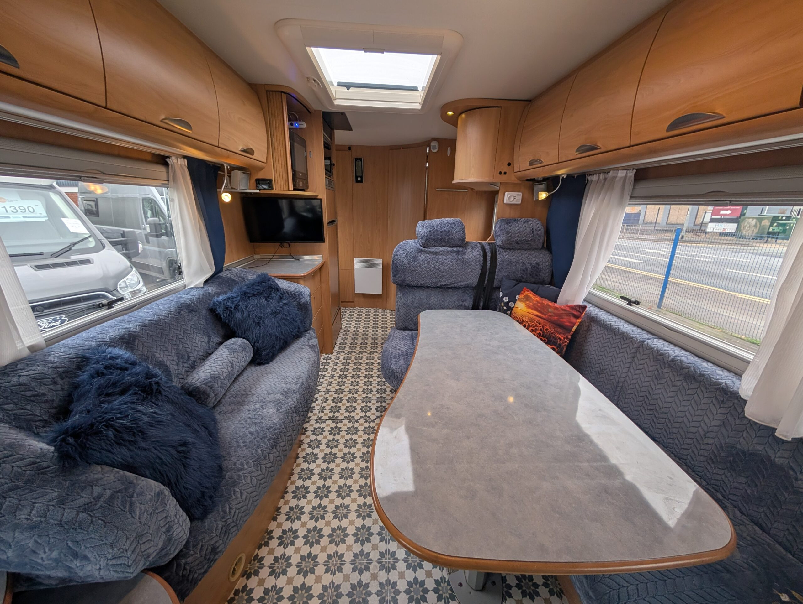 PXL 20251009 132422577