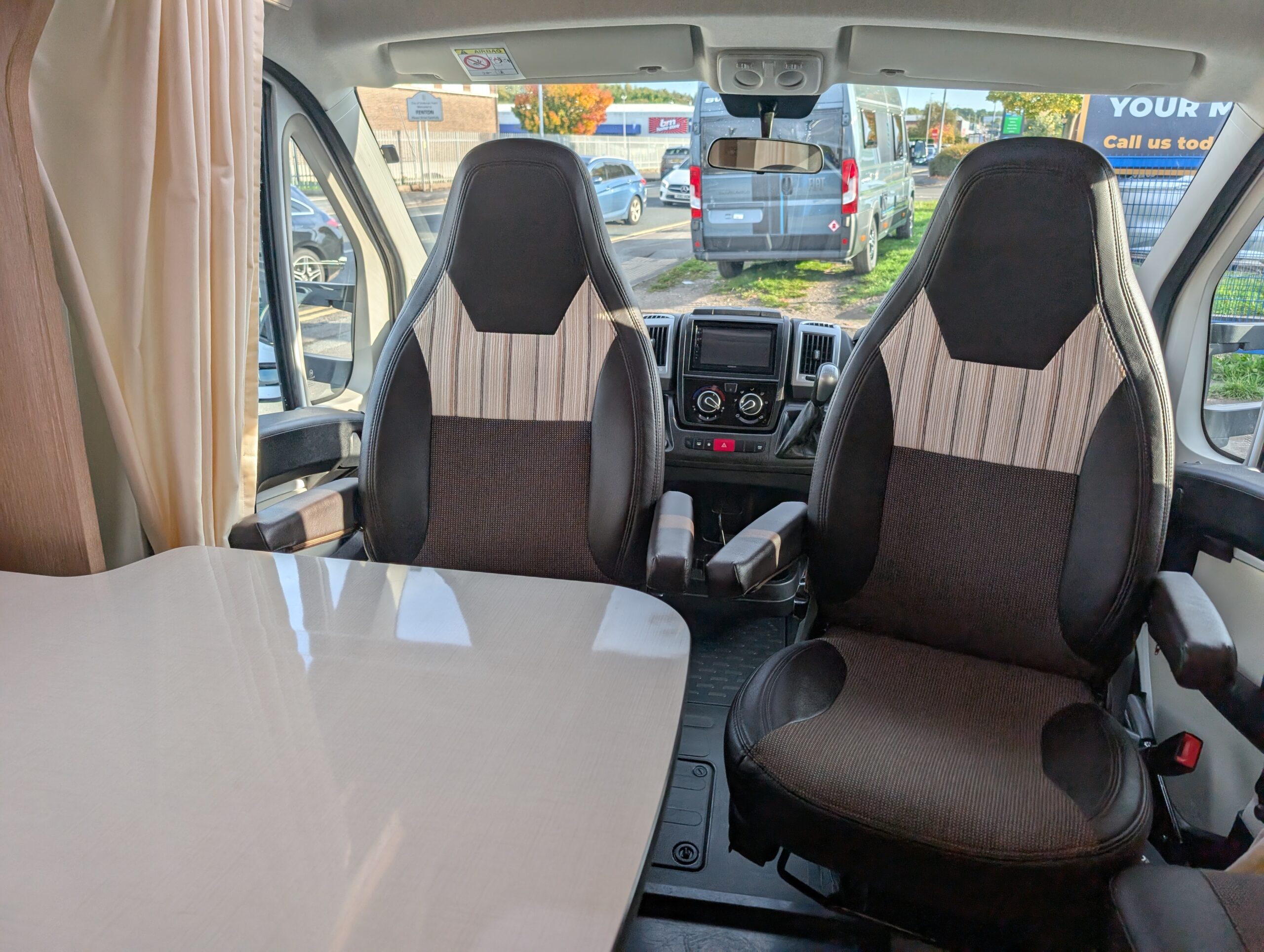 PXL 20251010 152037116