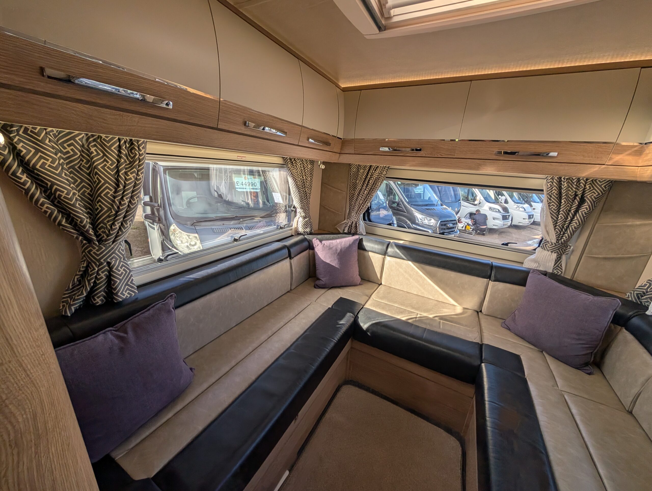 PXL 20251028 120641079