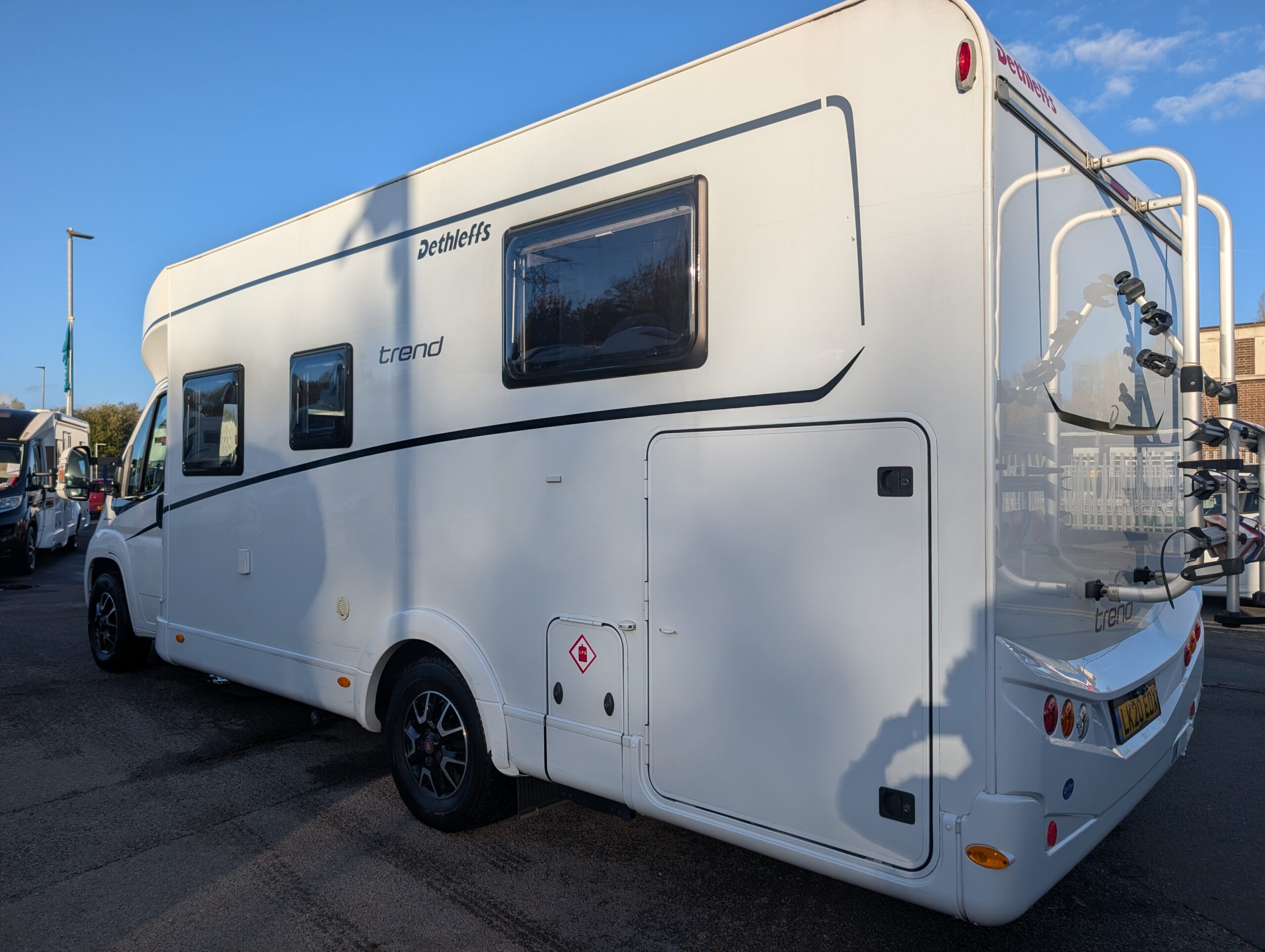 PXL 20251028 145318288