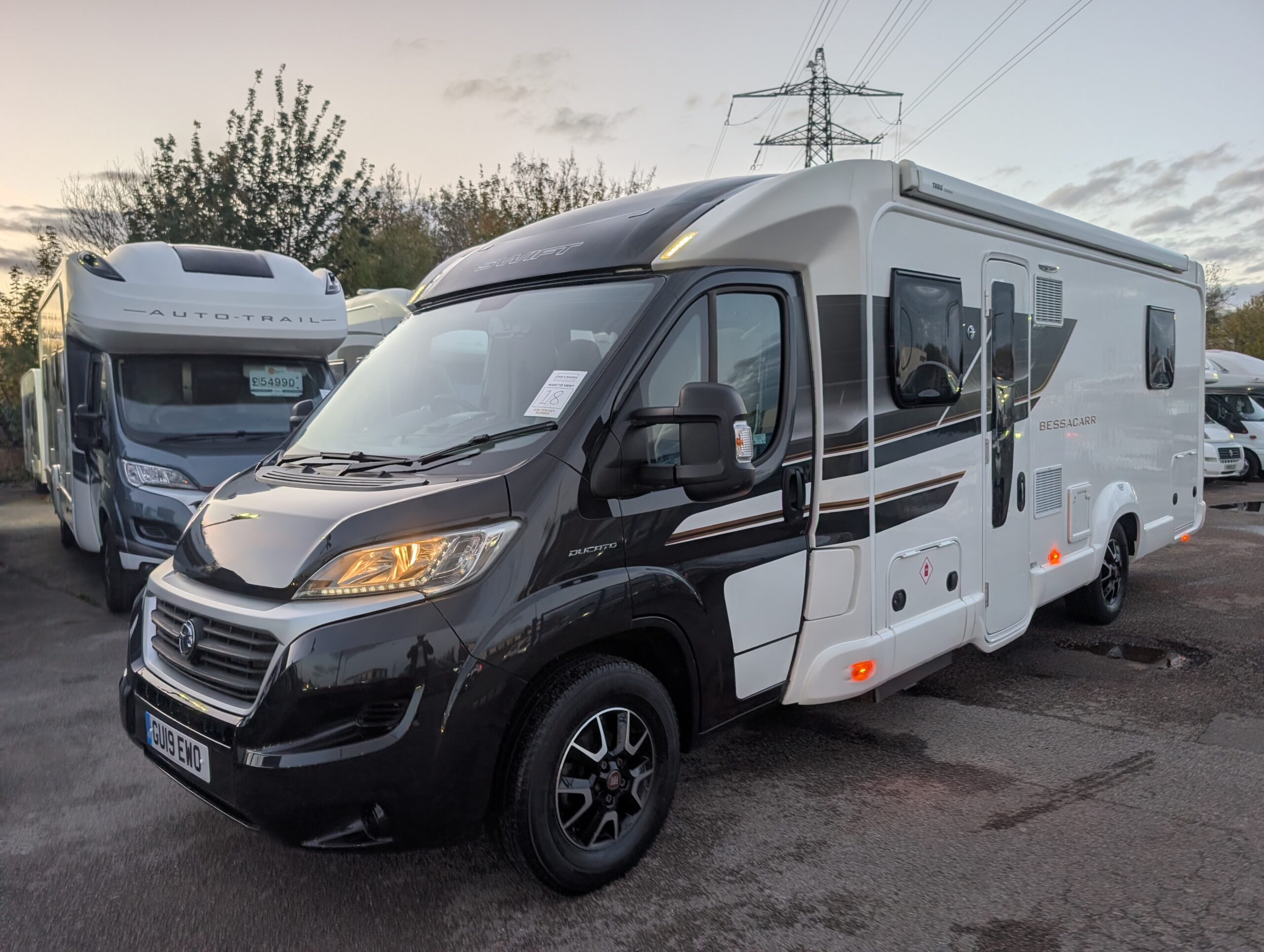 PXL 20251028 165310246