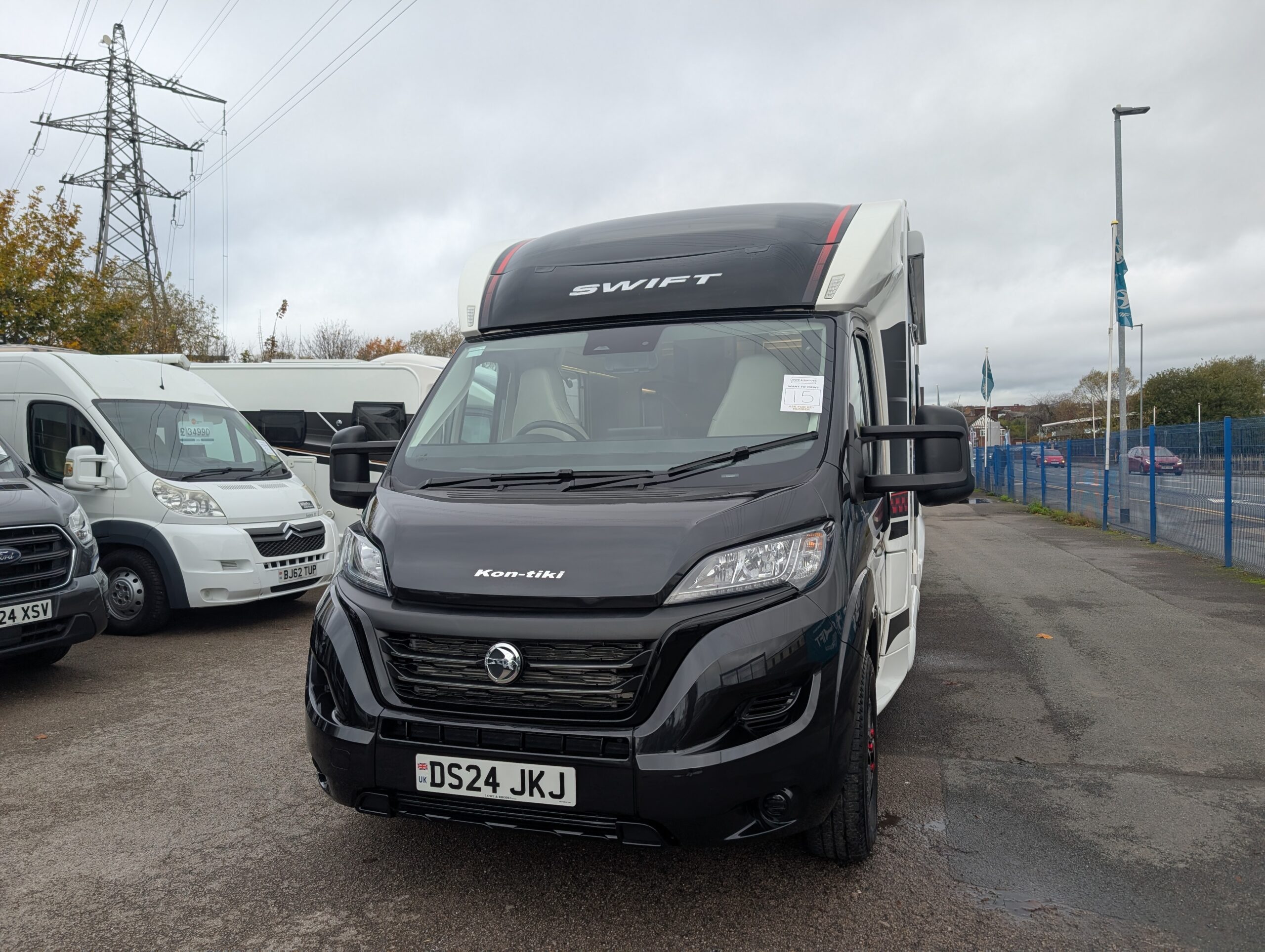 PXL 20251103 141913119