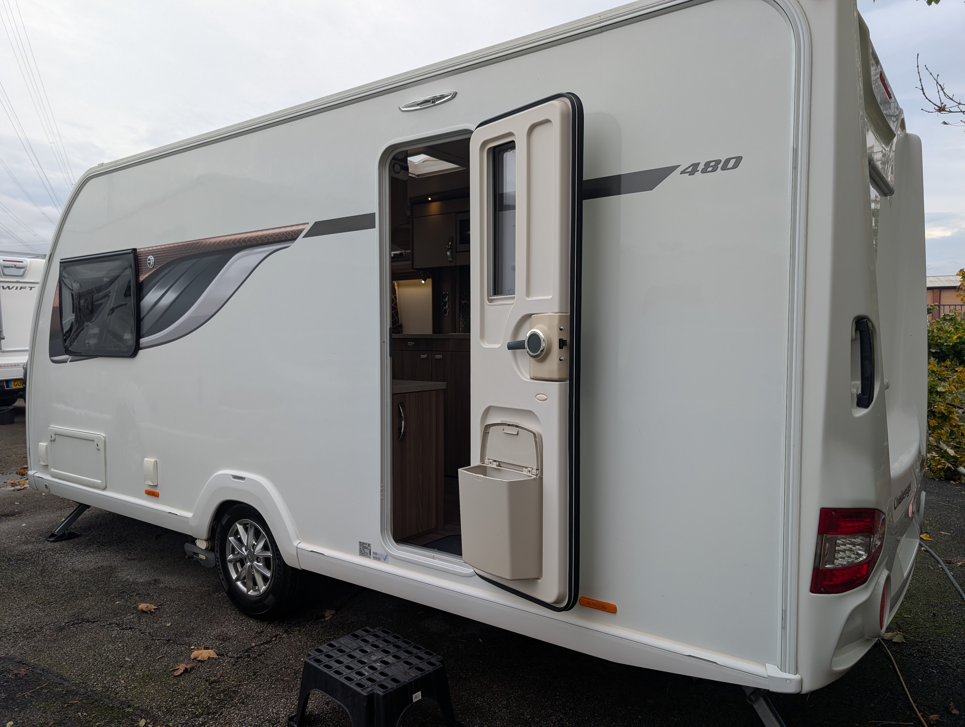 PXL 20251105 141440169