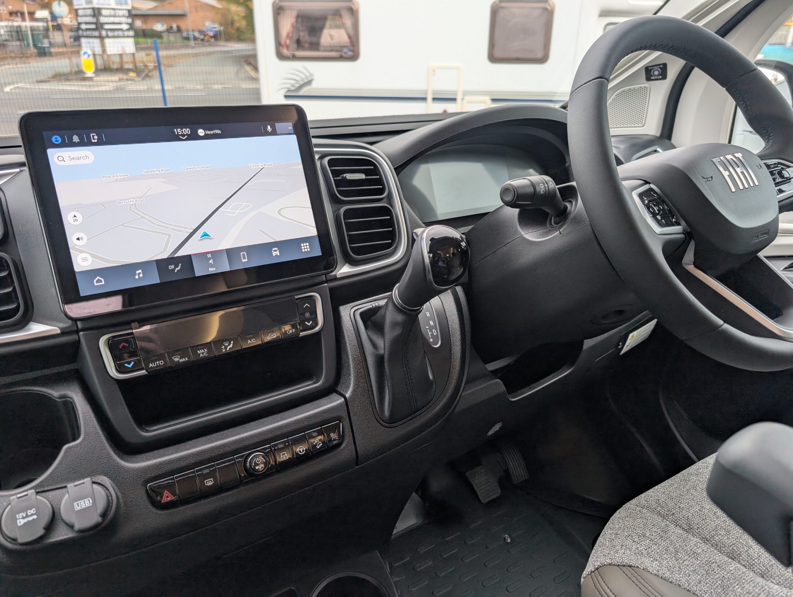 PXL 20251105 150024674