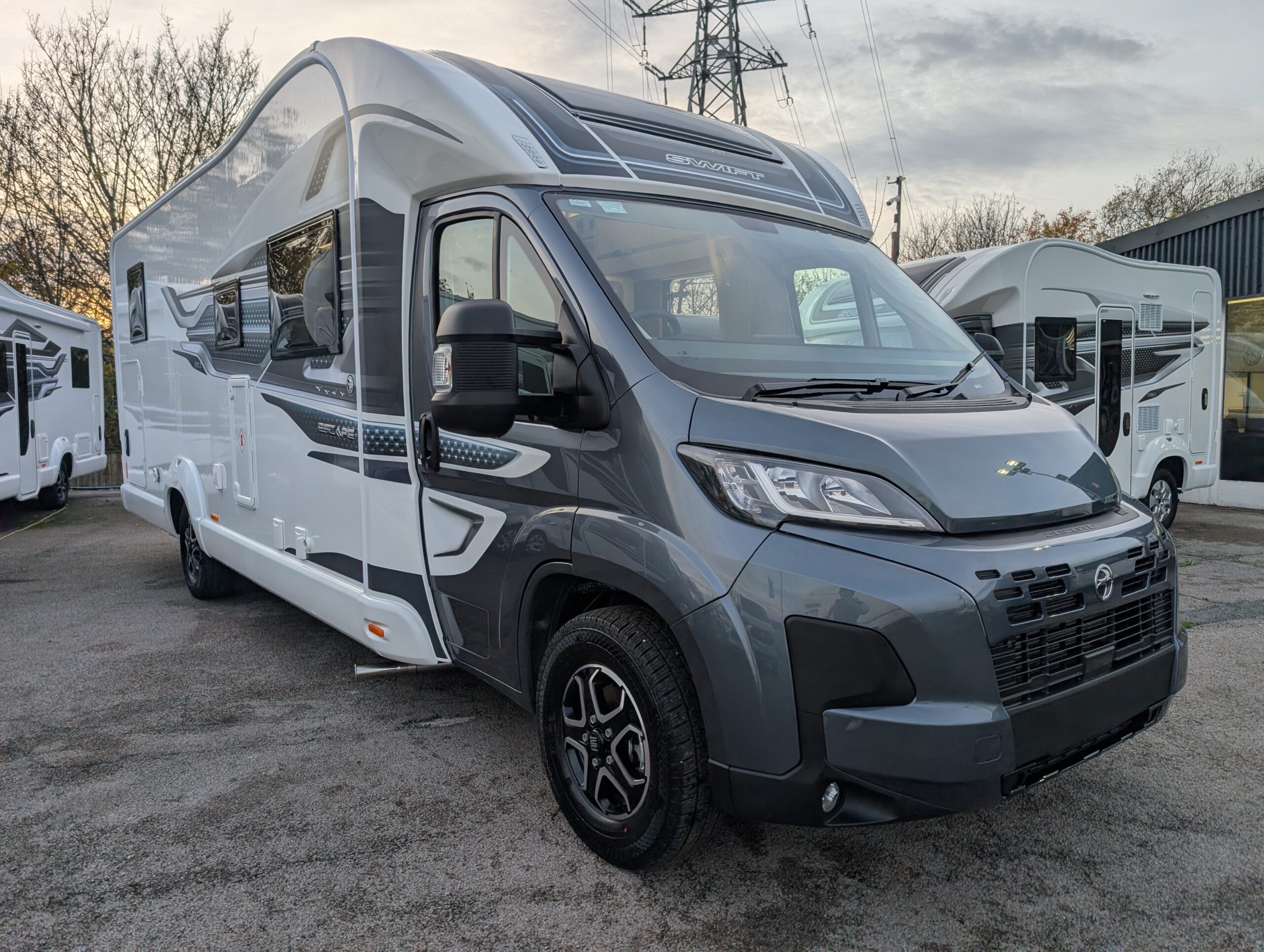 PXL 20251105 160216421