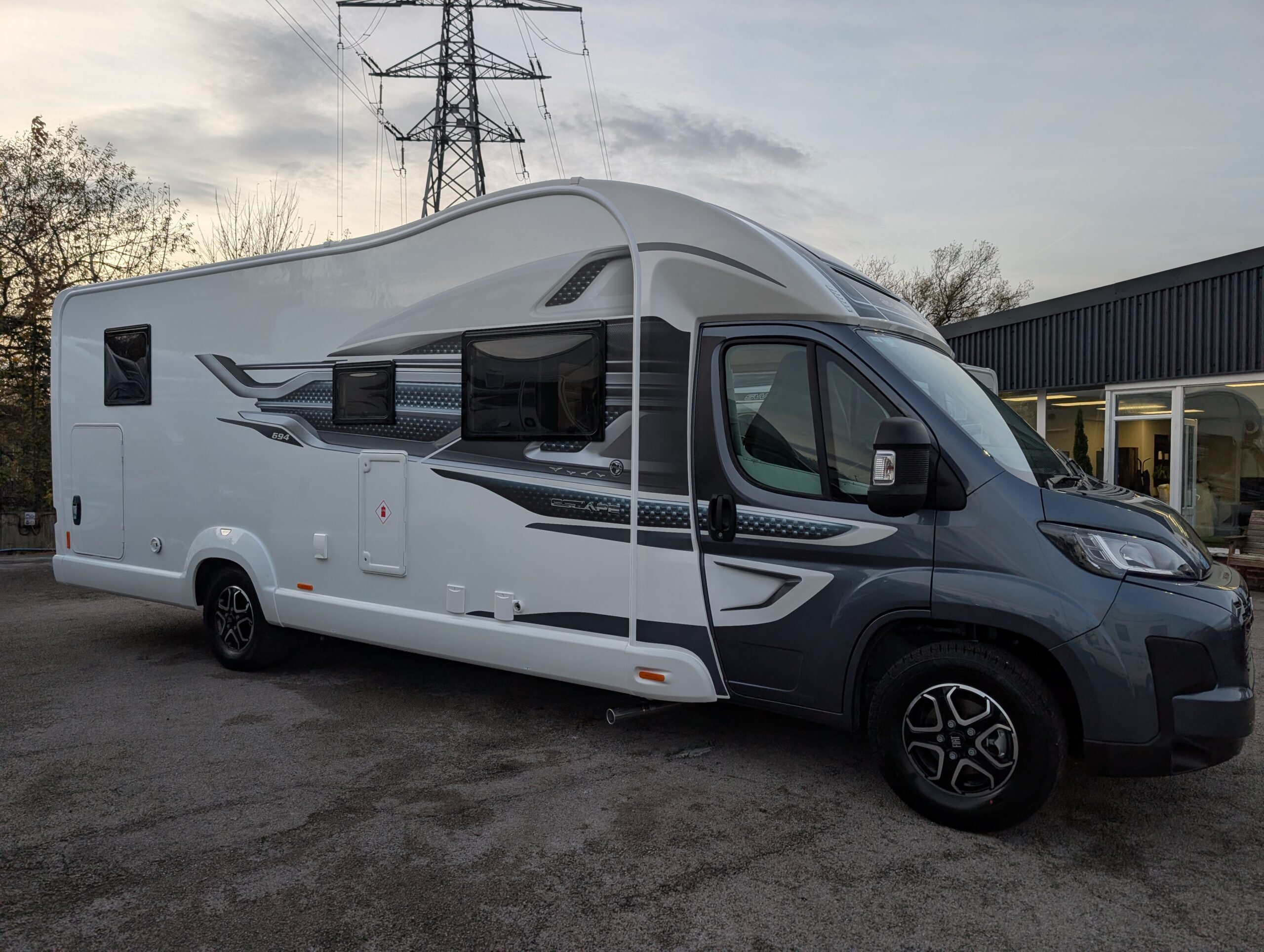 PXL 20251105 160221063.MP 