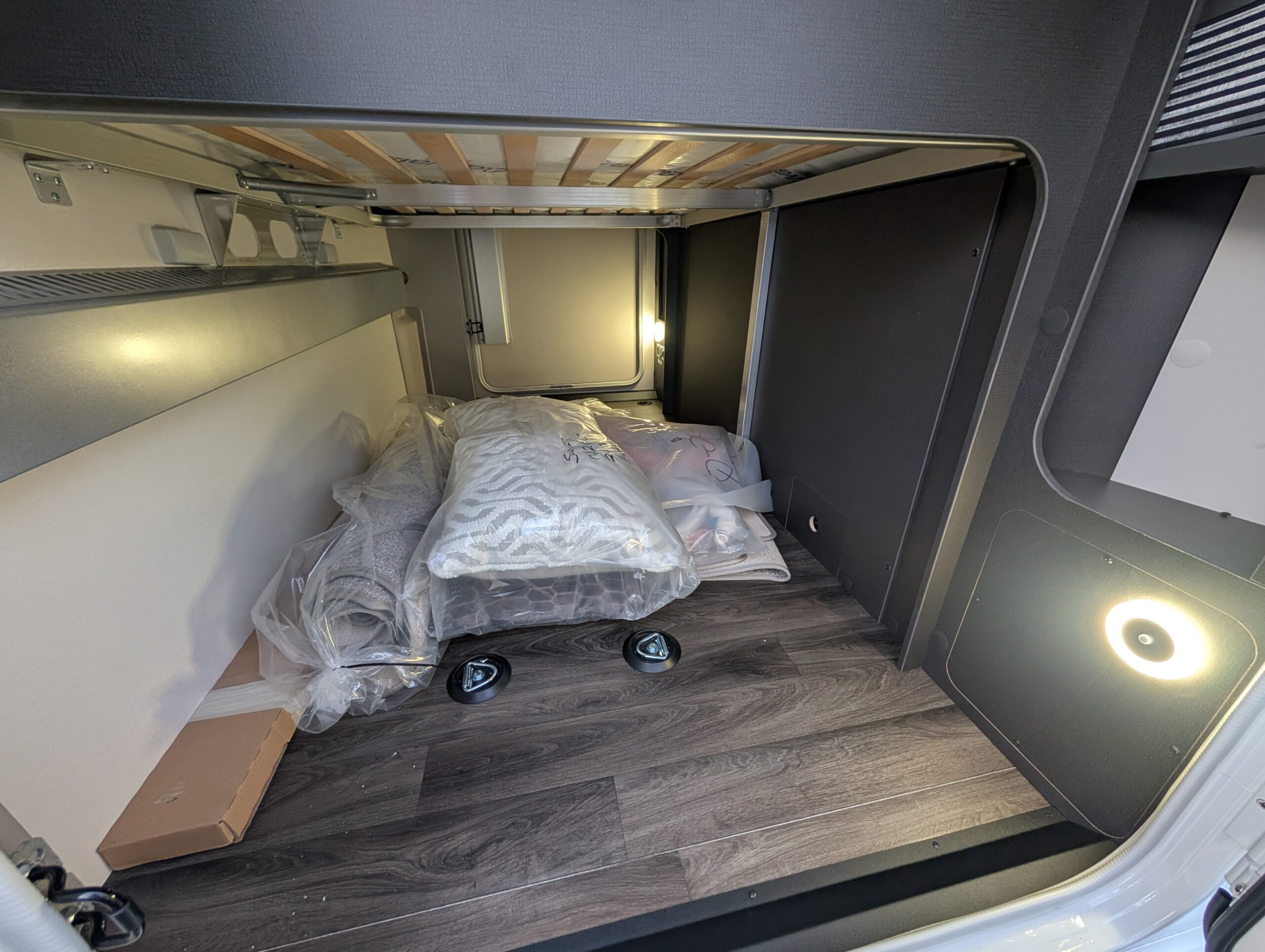 PXL 20251105 160241869