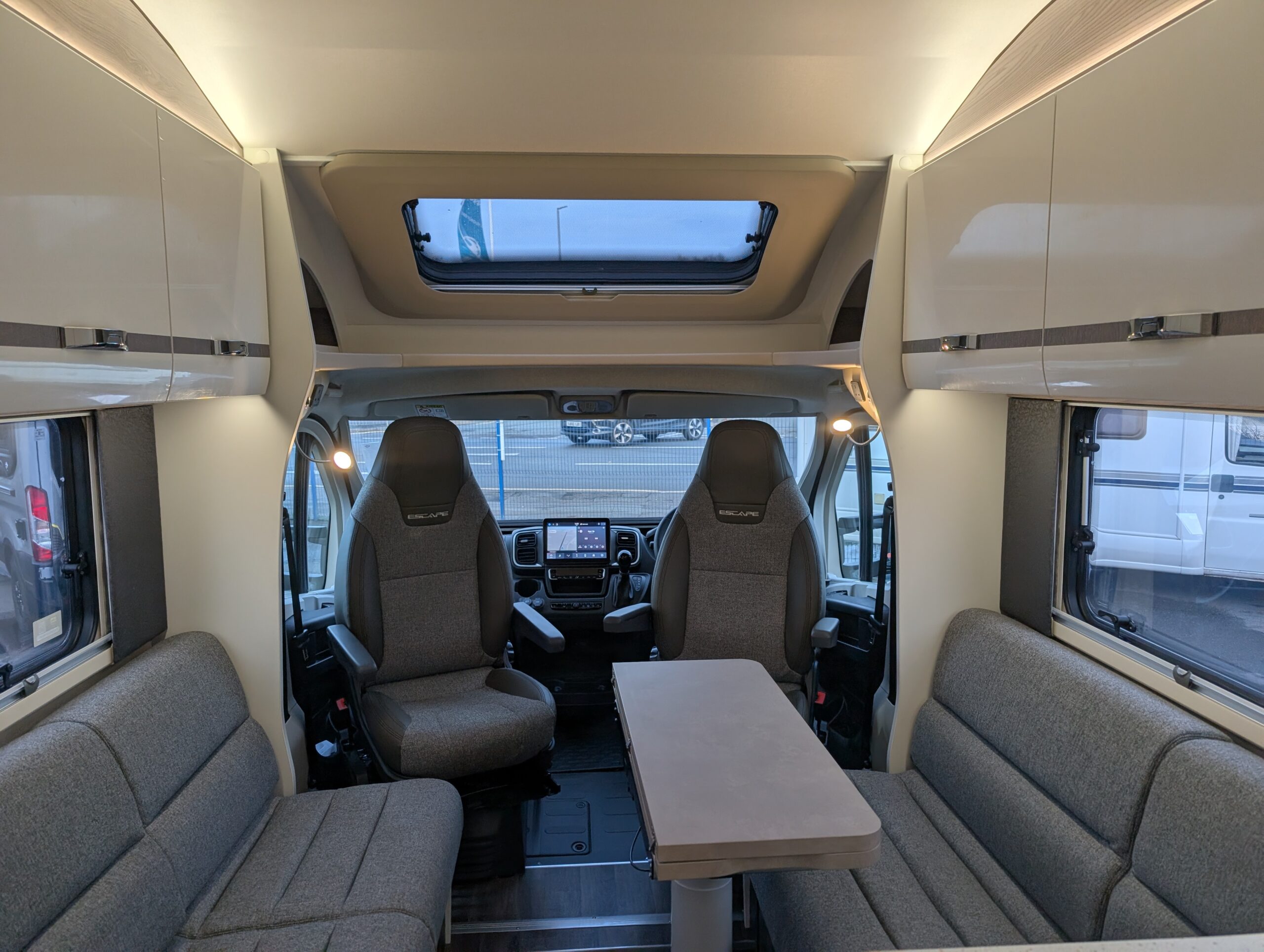 PXL 20251105 160341546