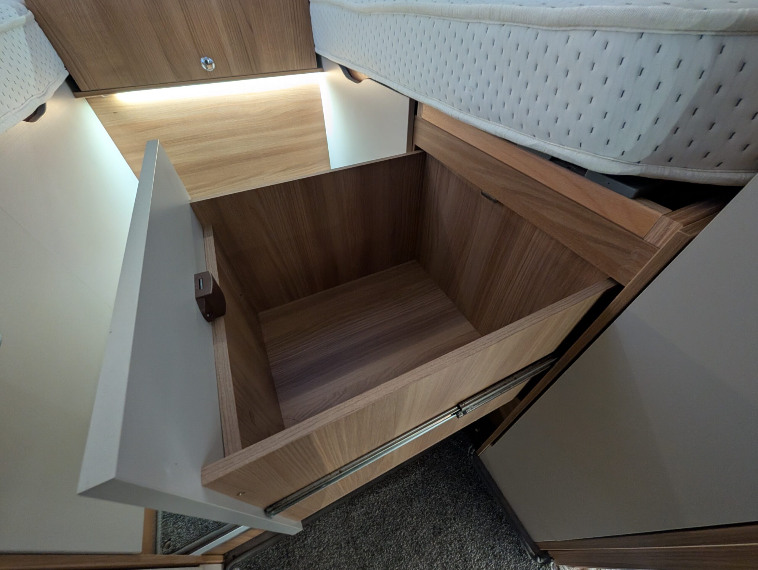 PXL 20251106 164344293