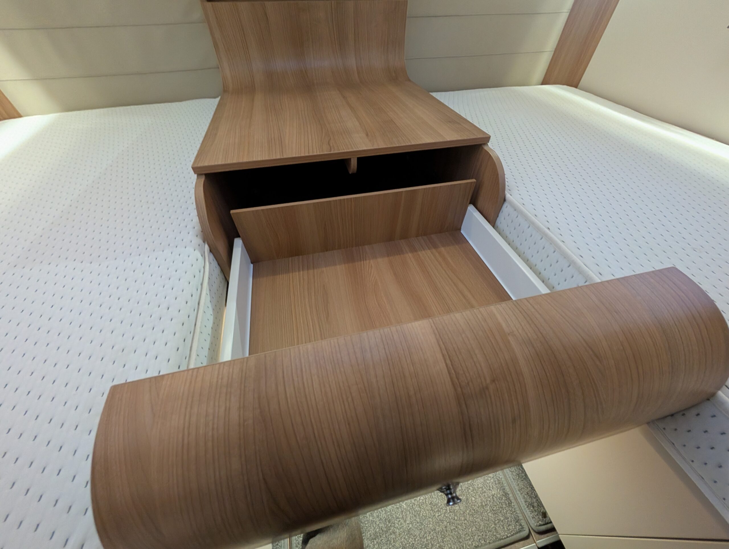 PXL 20251106 164357037