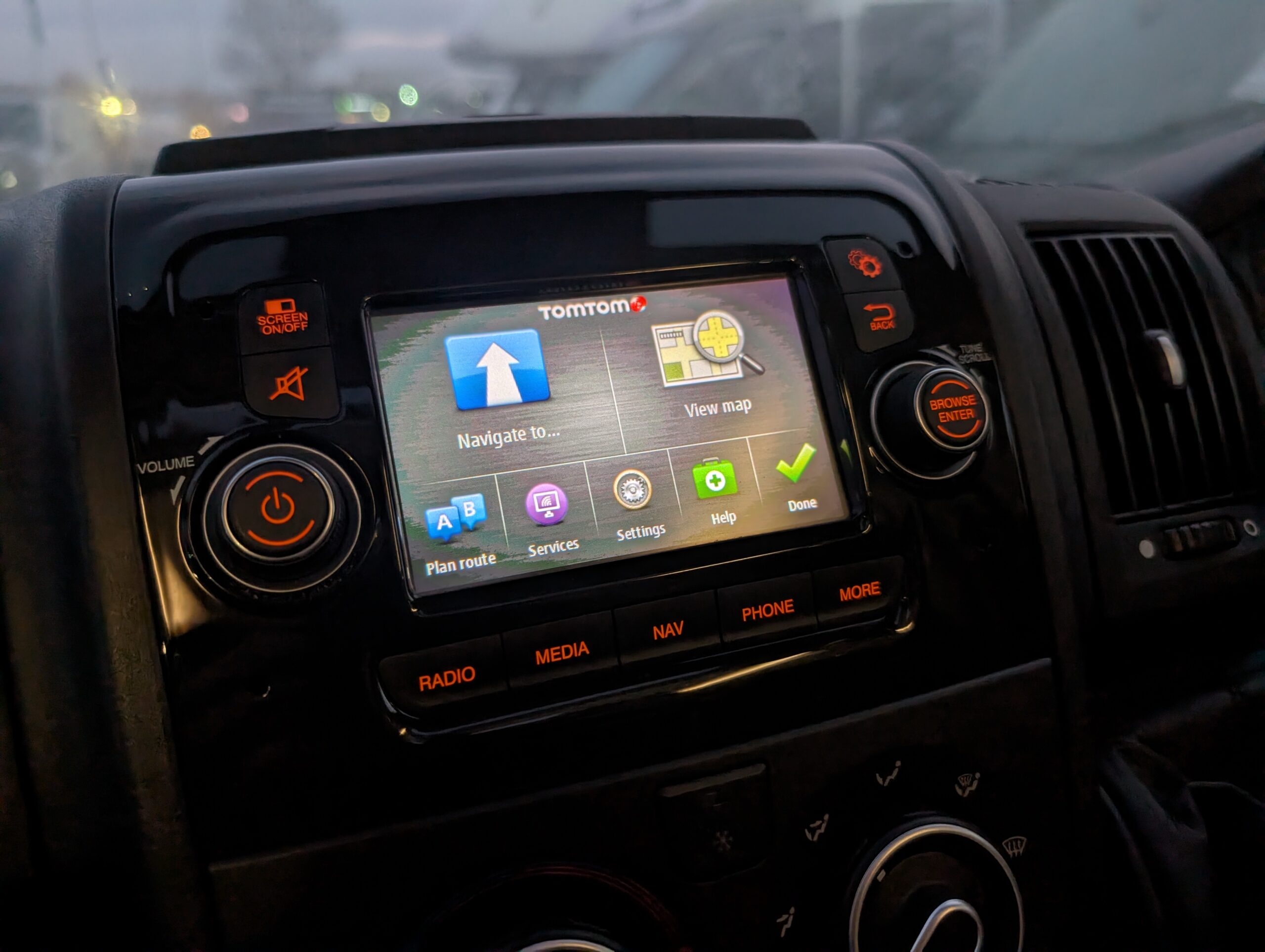 PXL 20251106 164525392