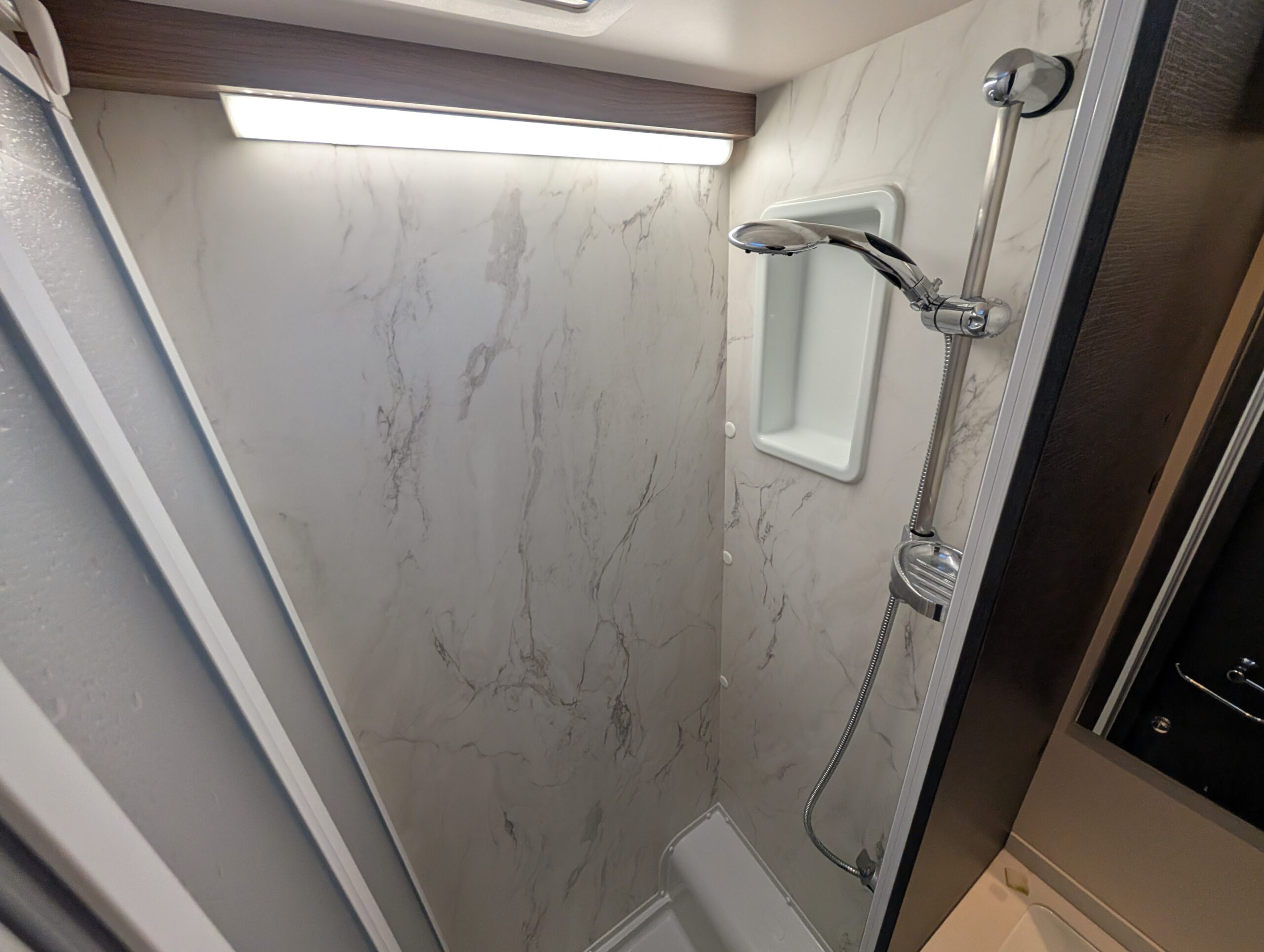 PXL 20251107 154735841