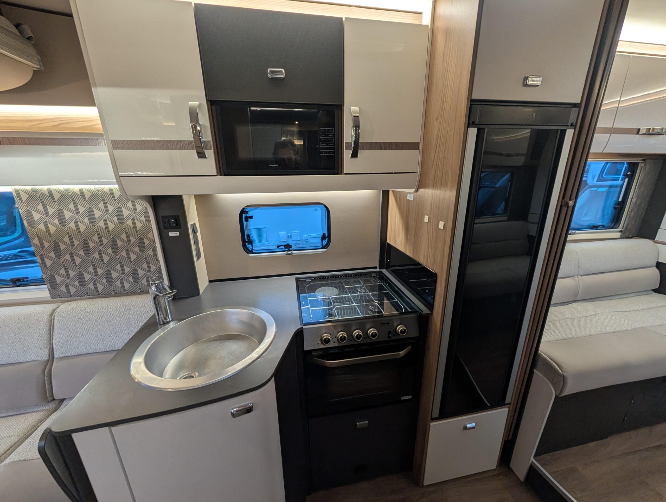 PXL 20251107 154829185