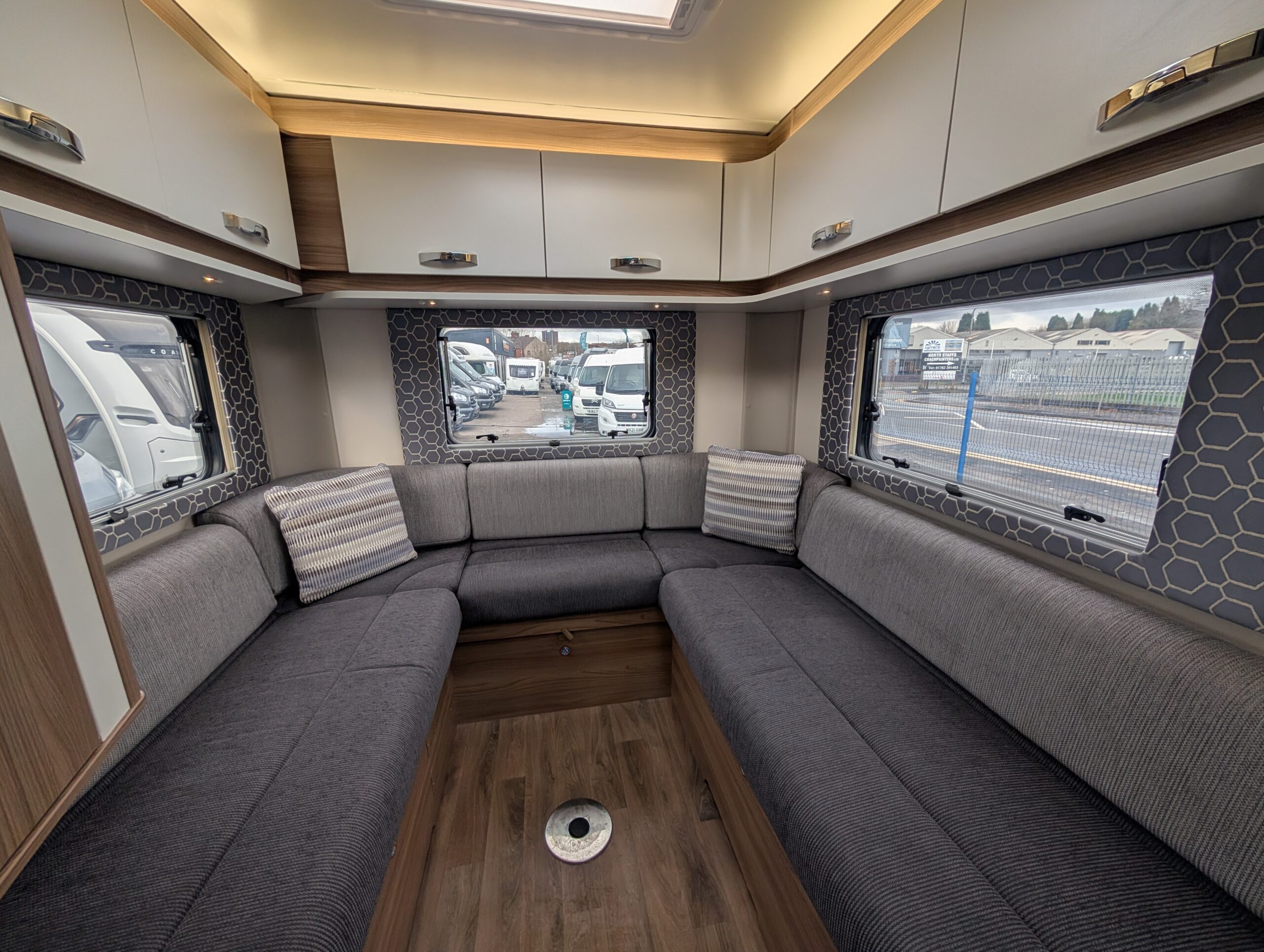 PXL 20251115 122136924