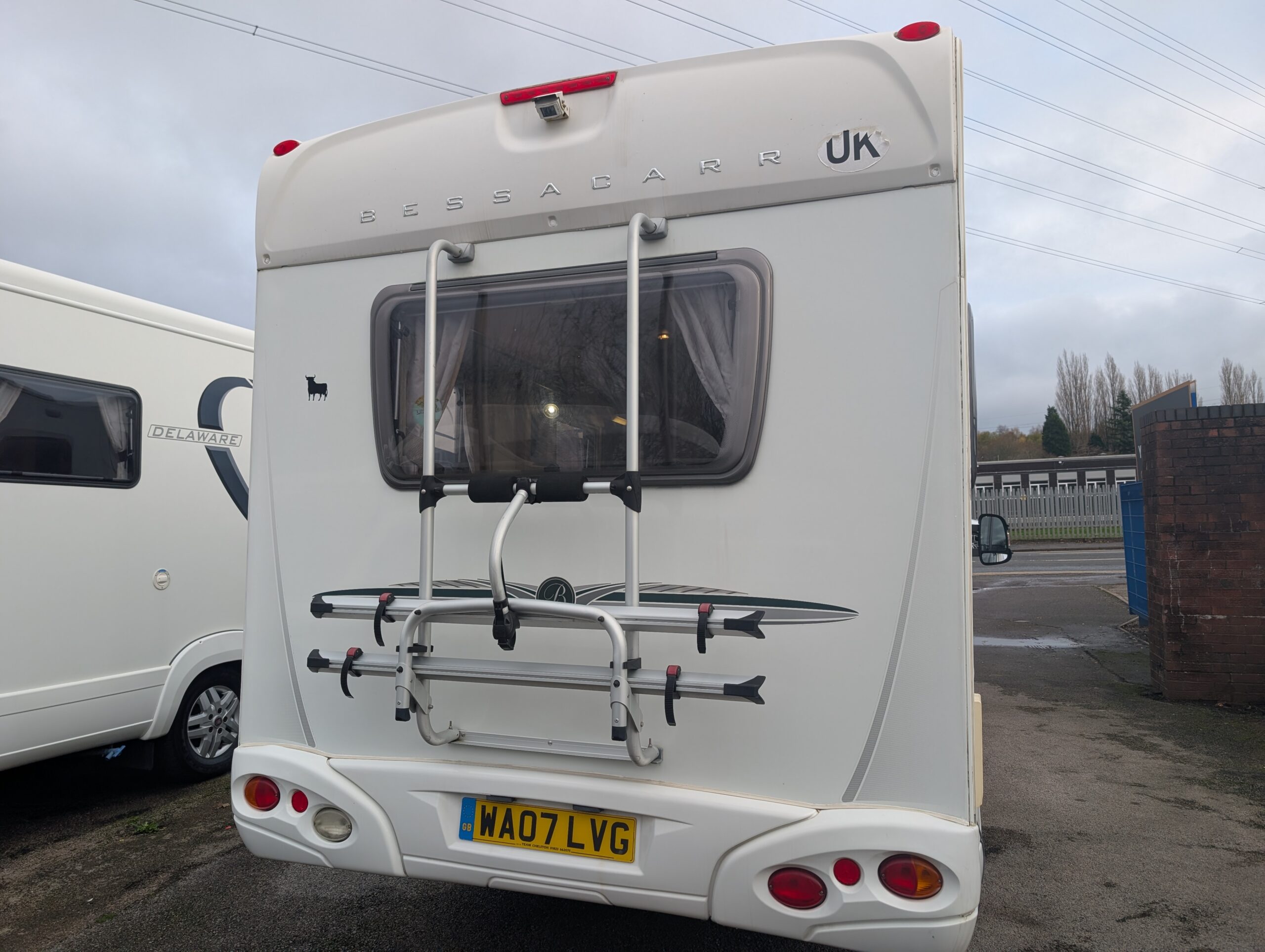 PXL 20251115 124036877