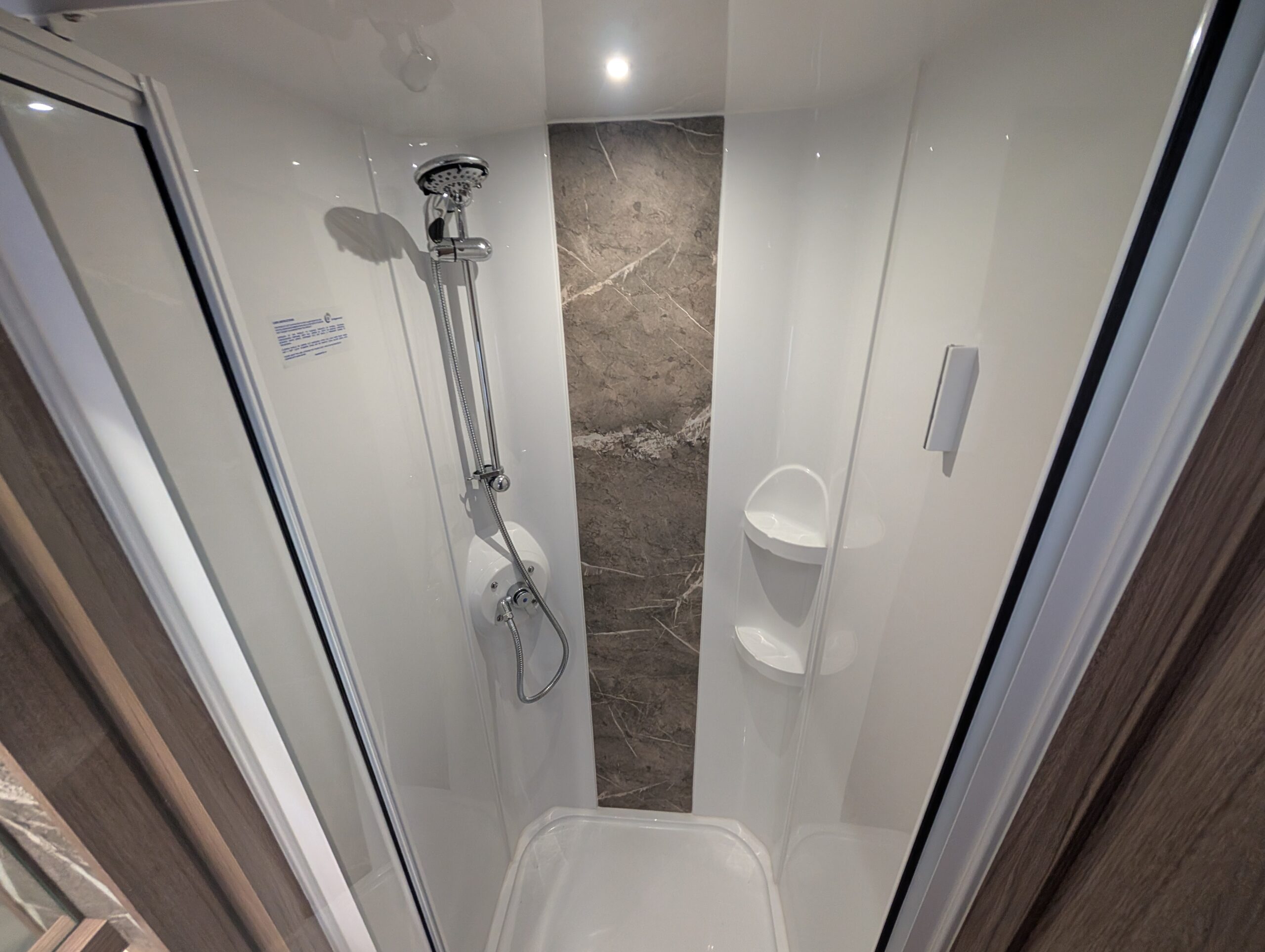 PXL 20251115 140421773