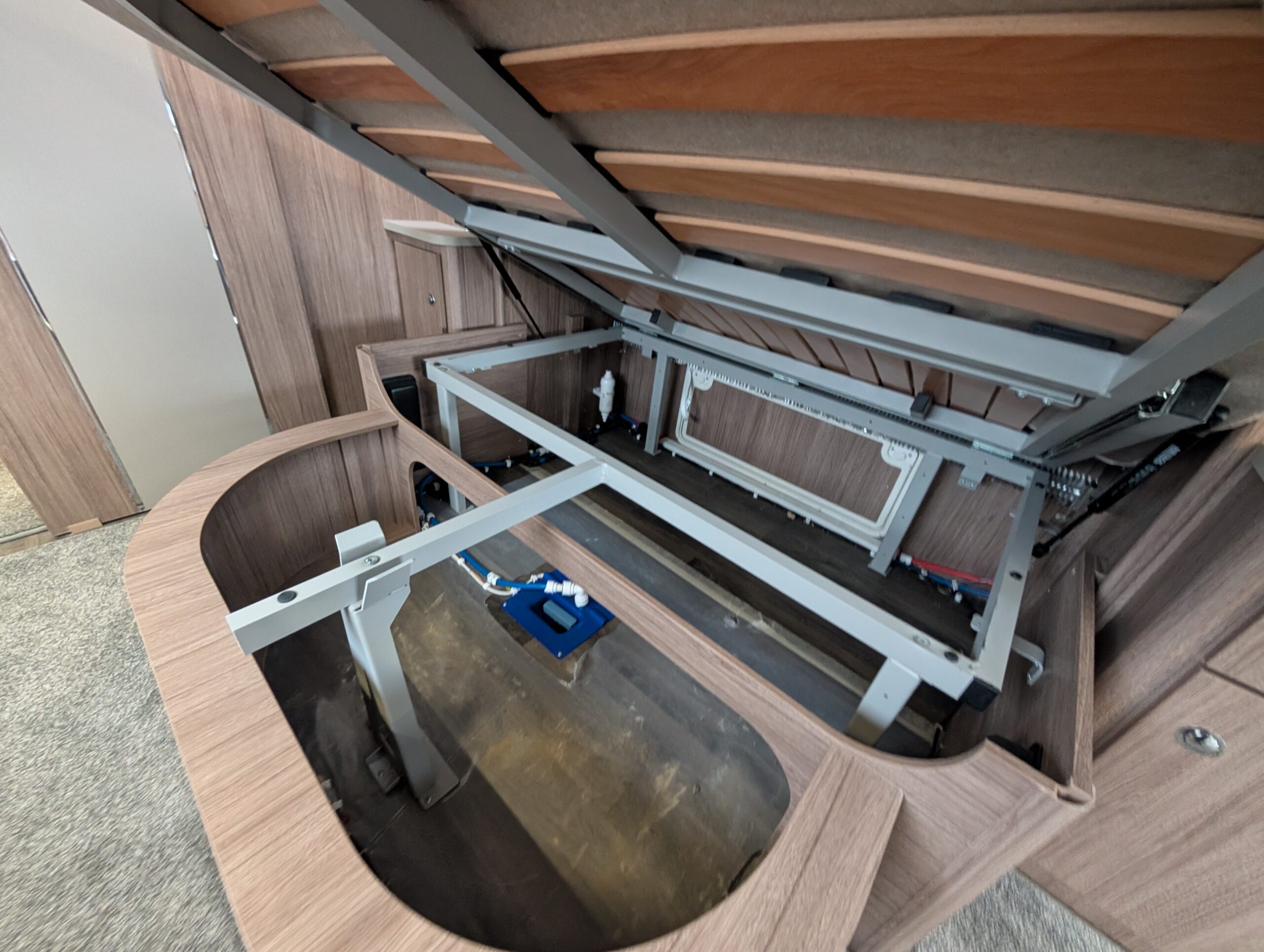 PXL 20251115 140447365