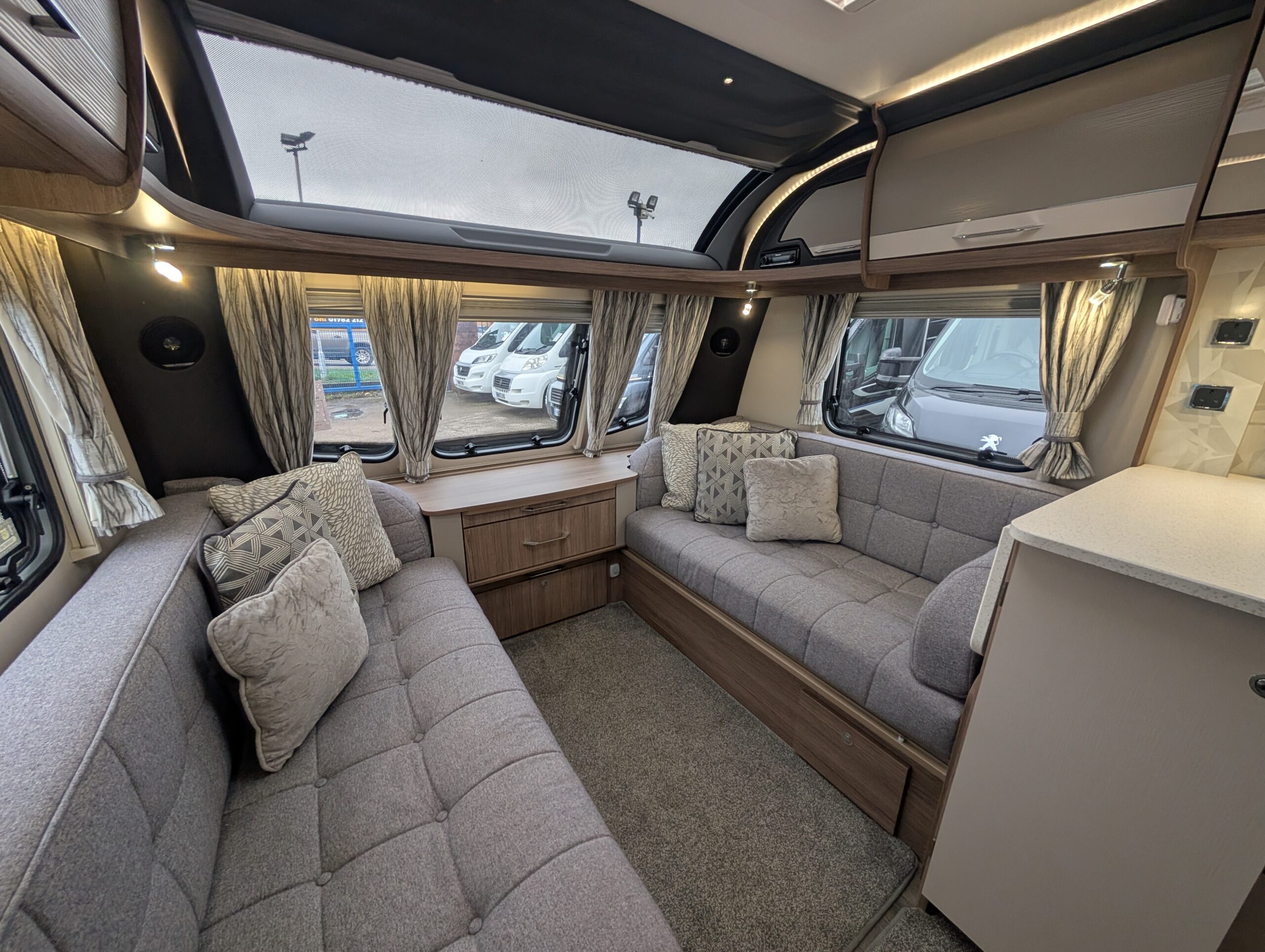 PXL 20251115 140637031 1