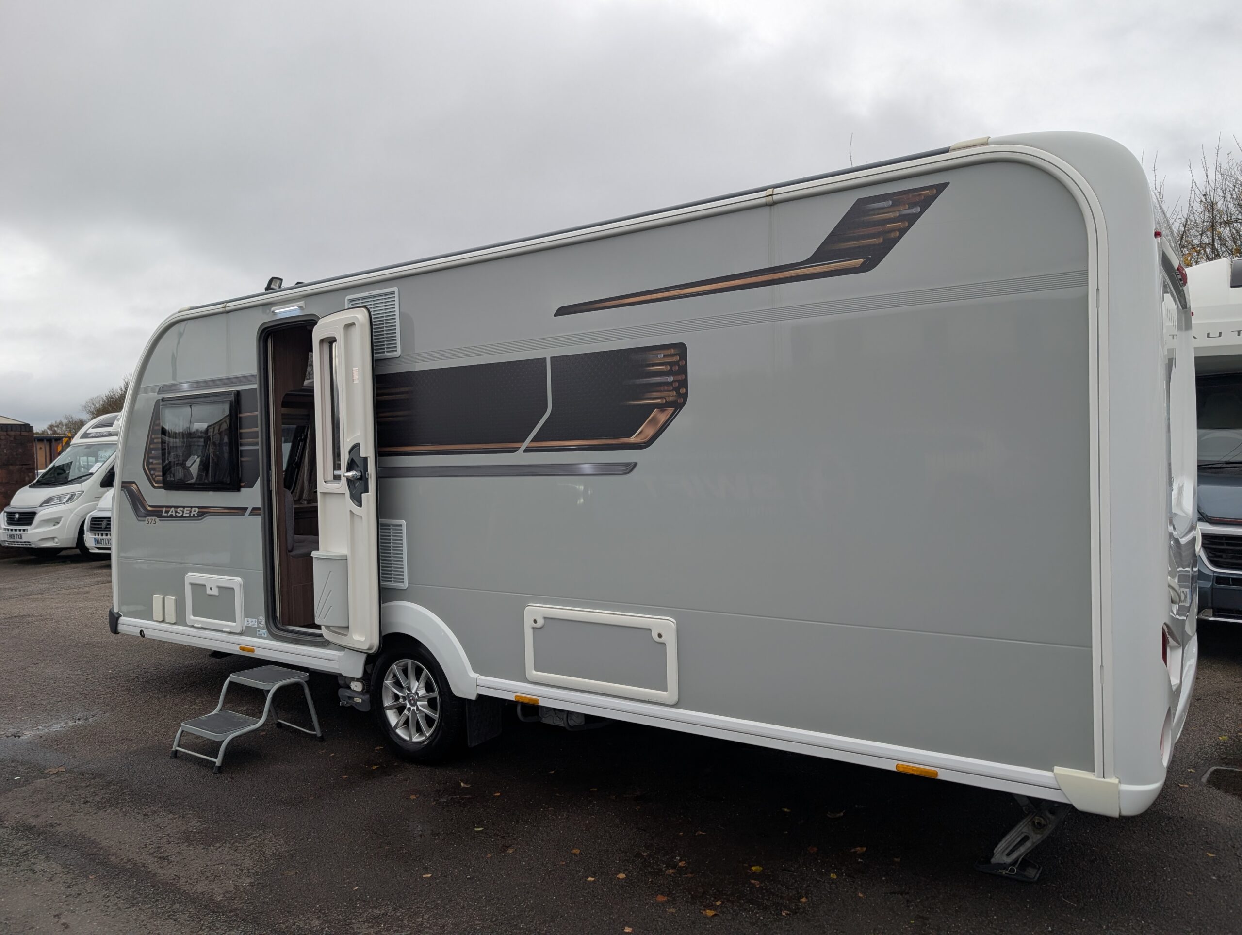 PXL 20251115 141247061.MP 