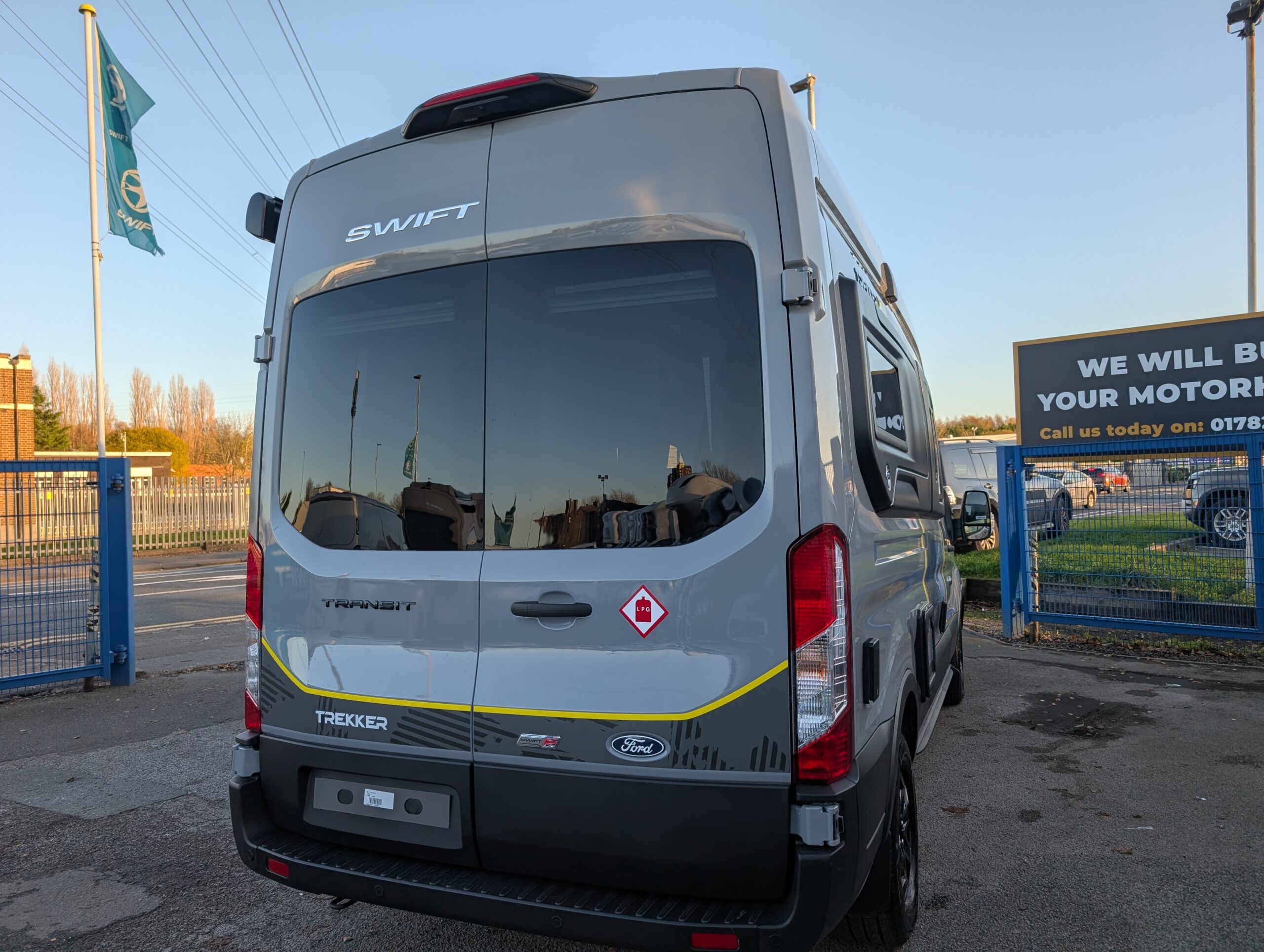 PXL 20251117 145843714.MP 