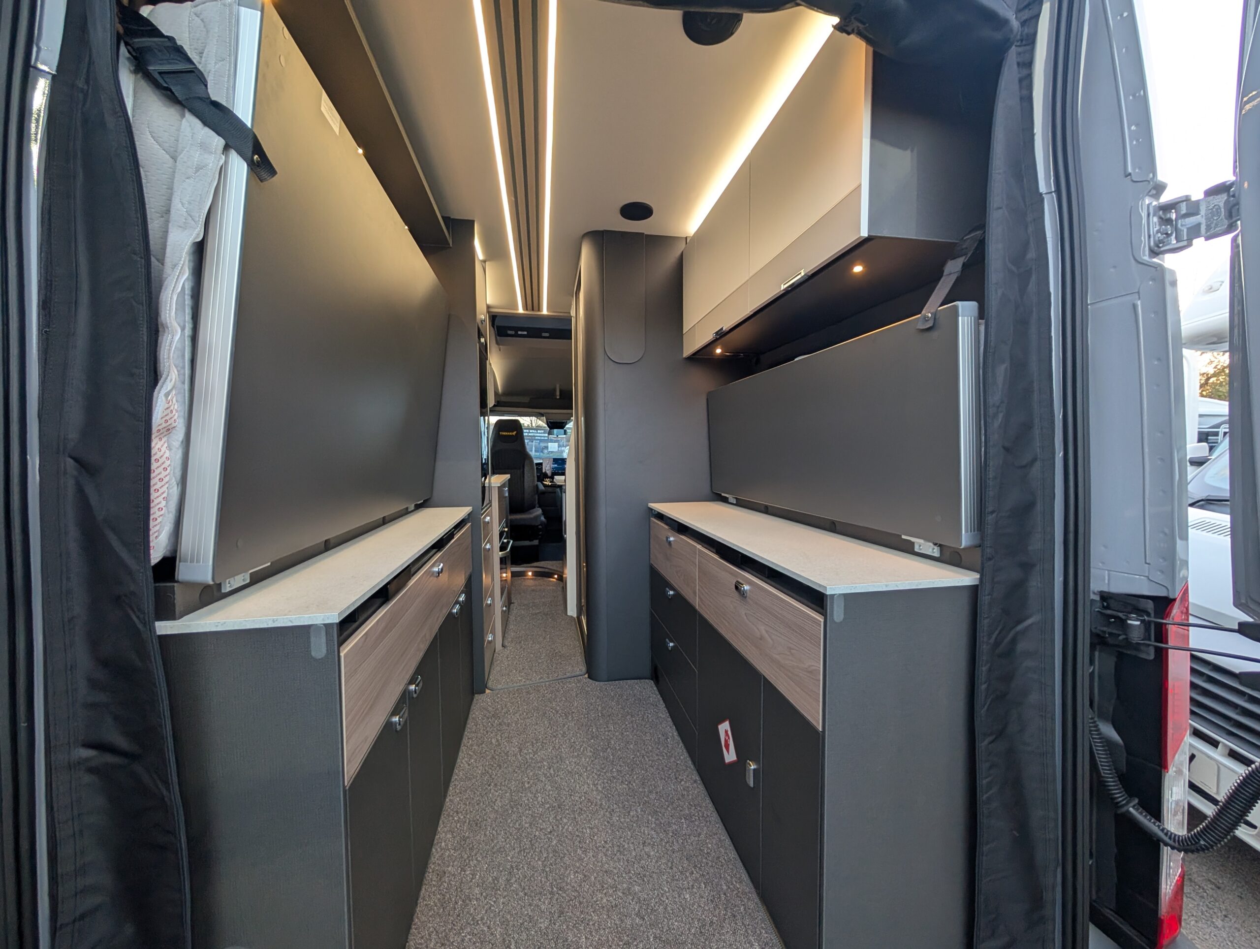 PXL 20251117 155355649