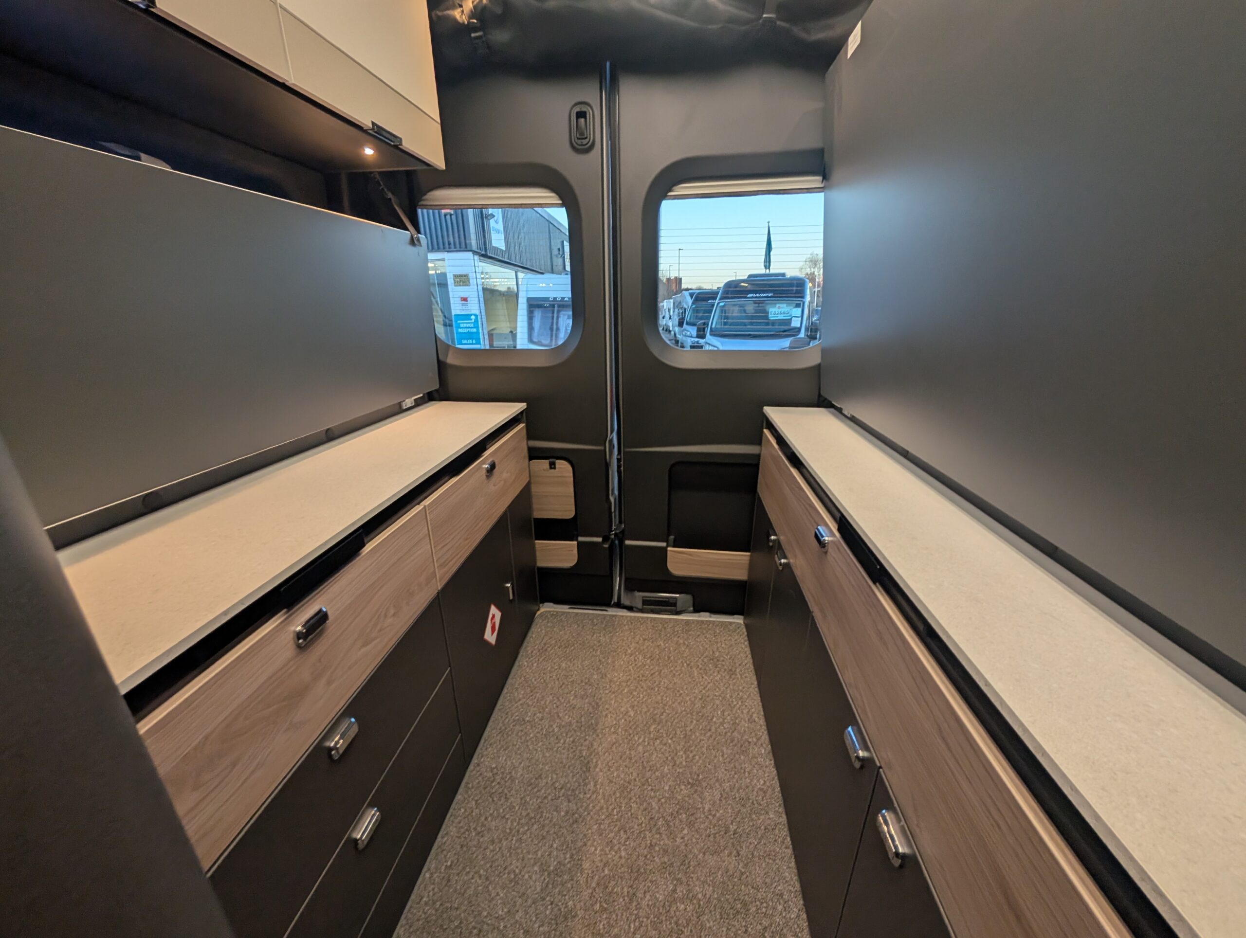 PXL 20251117 155407187